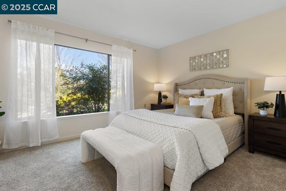 2061 Pine Knoll Dr # 4