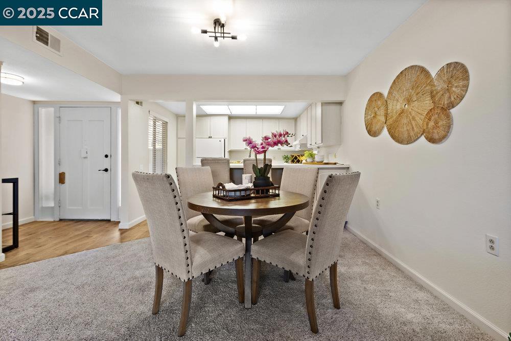 2061 Pine Knoll Dr # 4