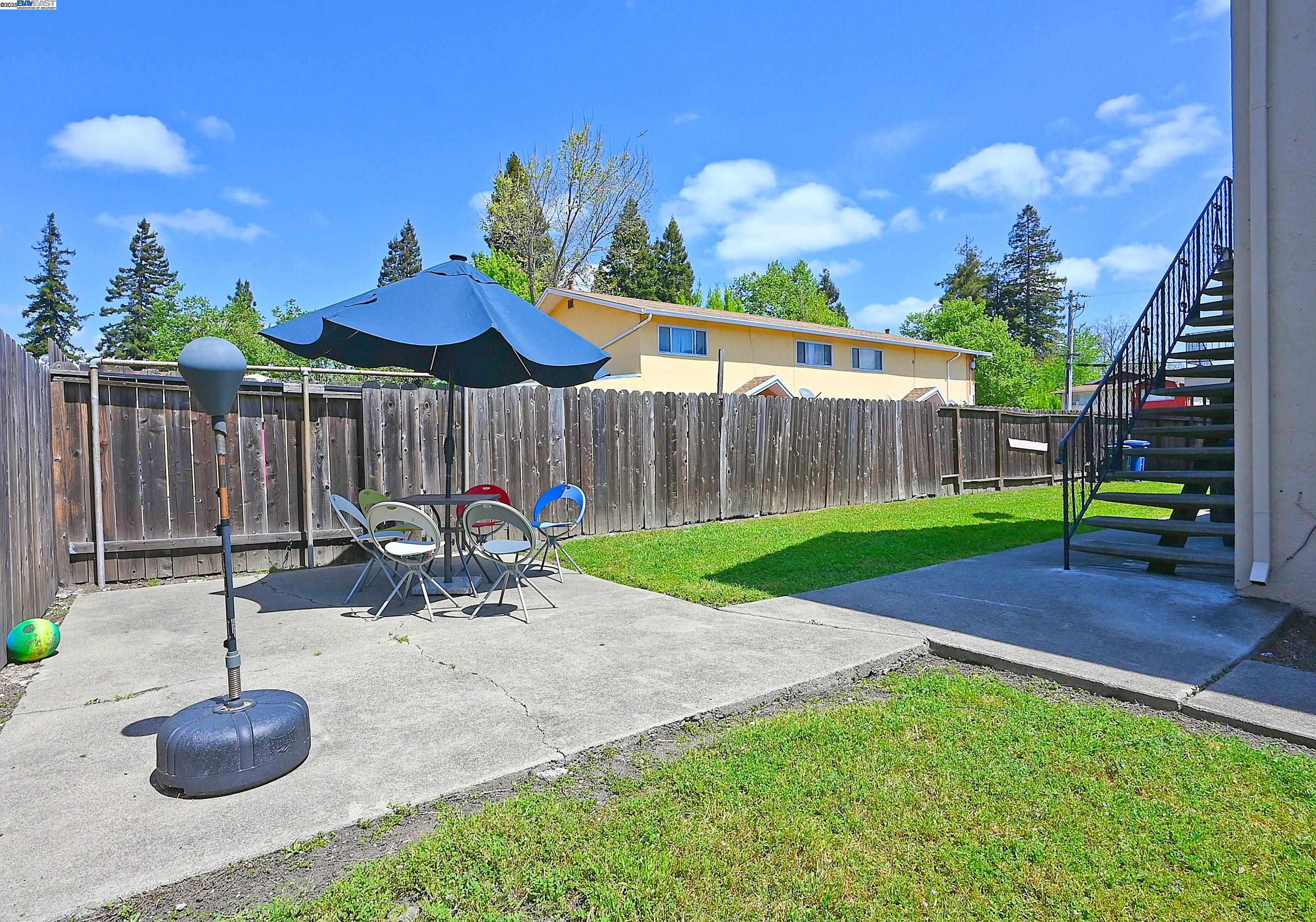26231 Gamboa St
