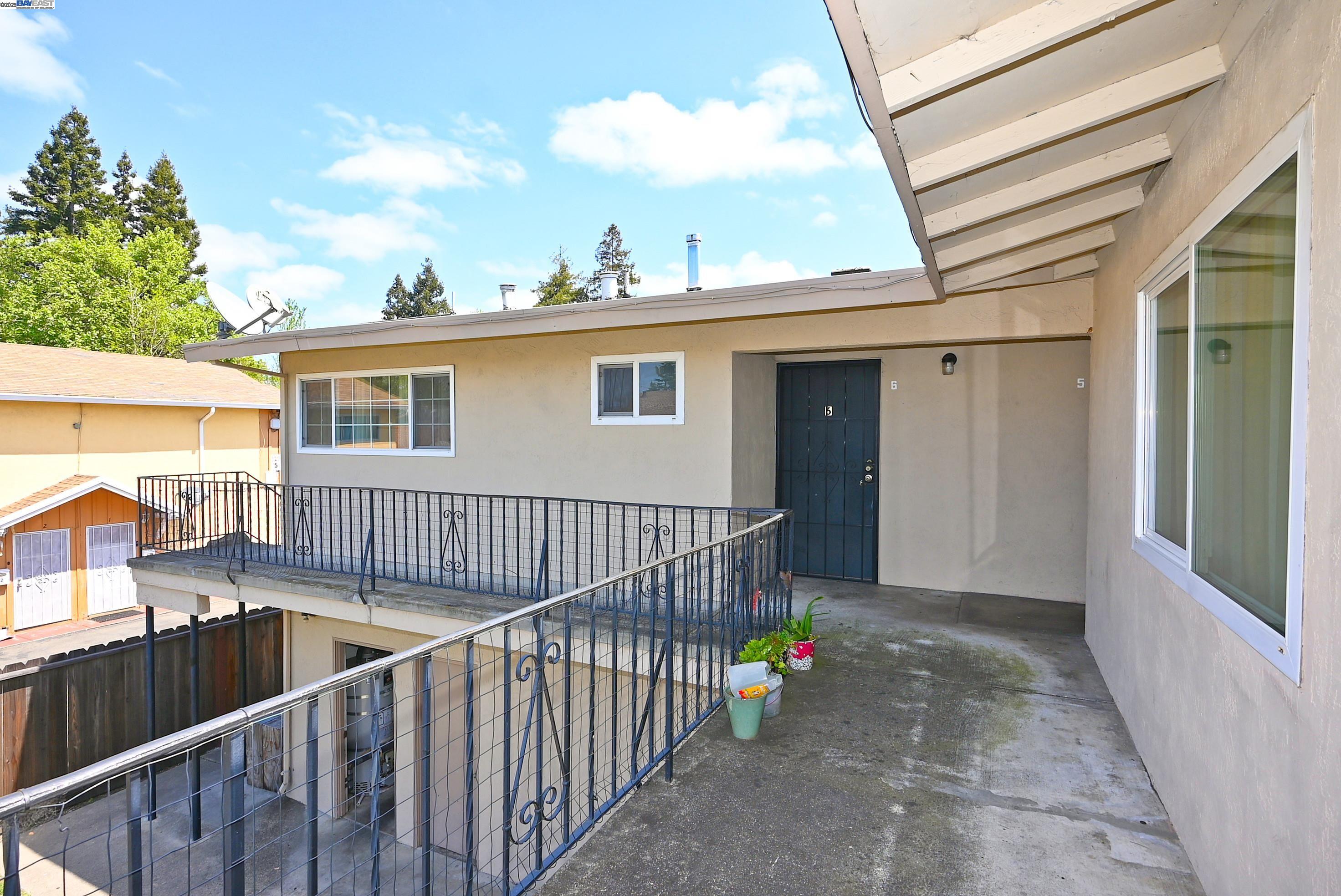 26231 Gamboa St