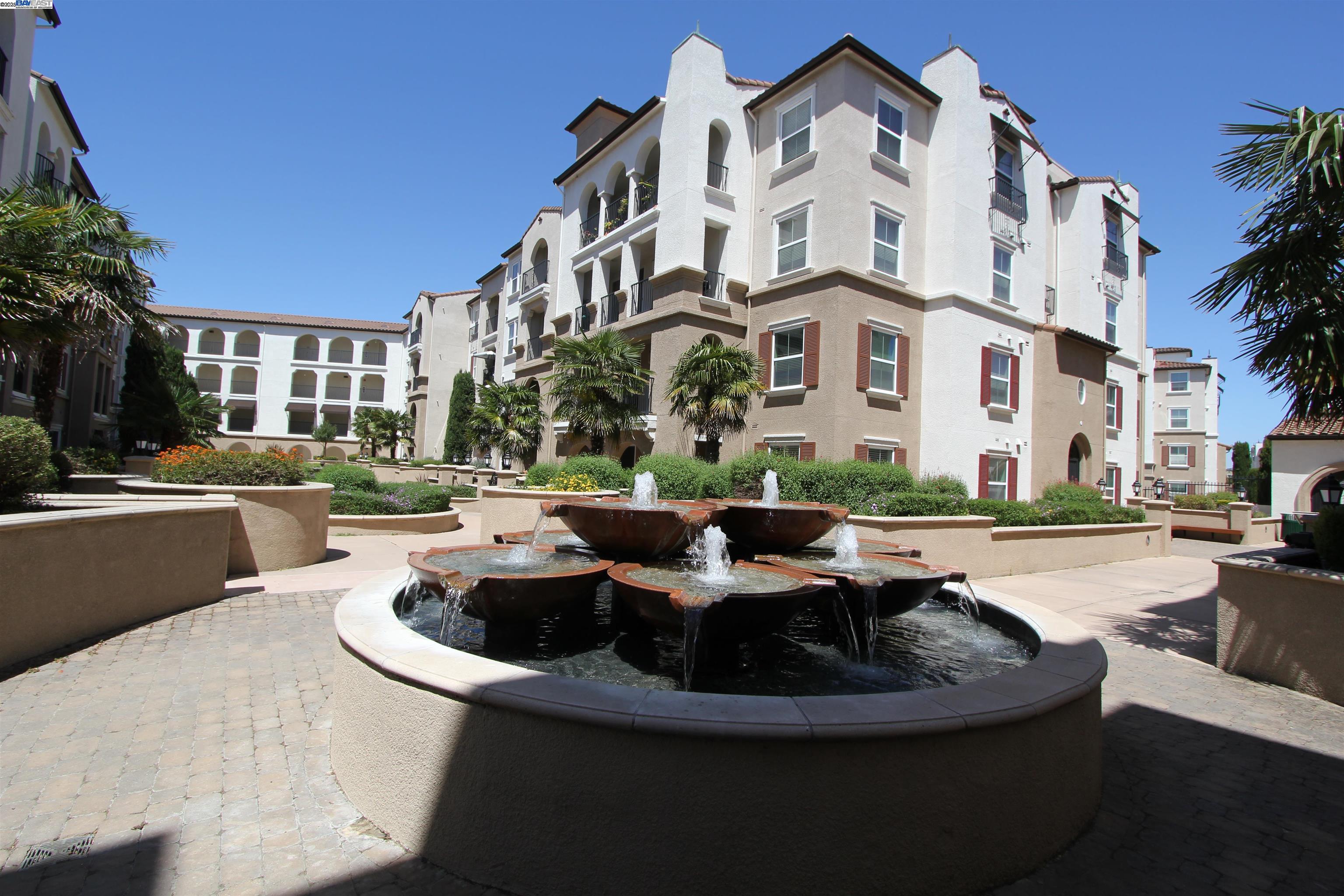 3360 MAGUIRE WAY # 139