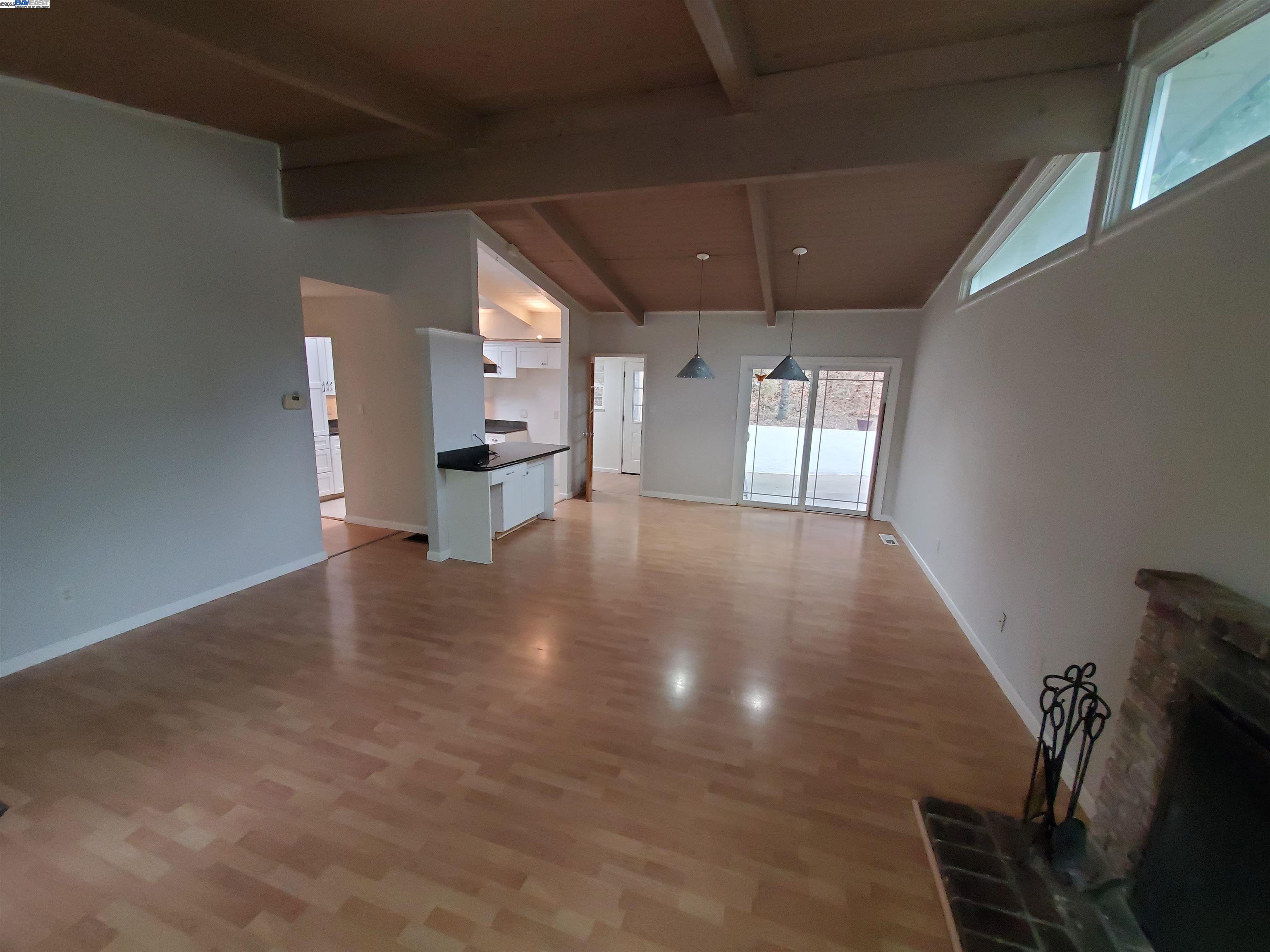 18425 Joseph Dr