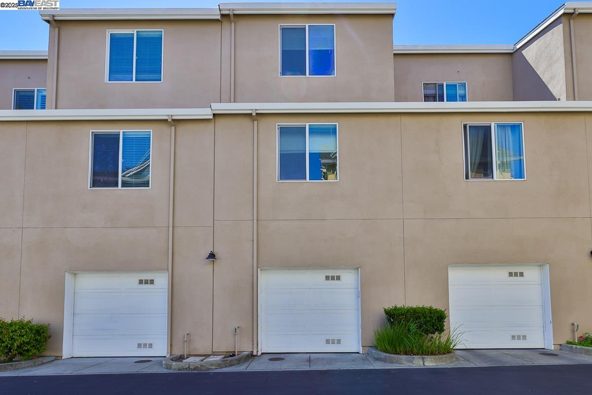 326 Marina Way