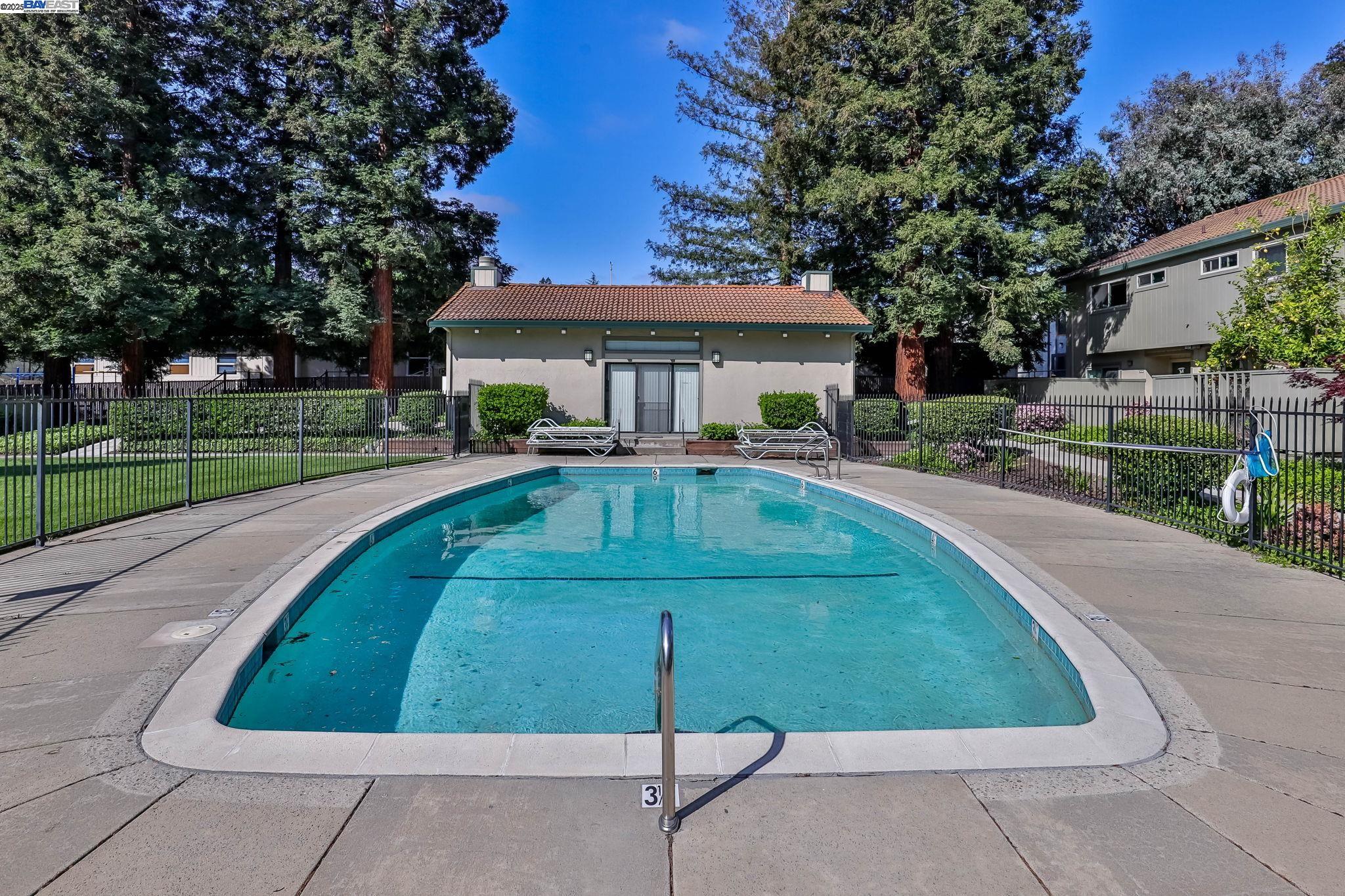 1666 Parkside Drive