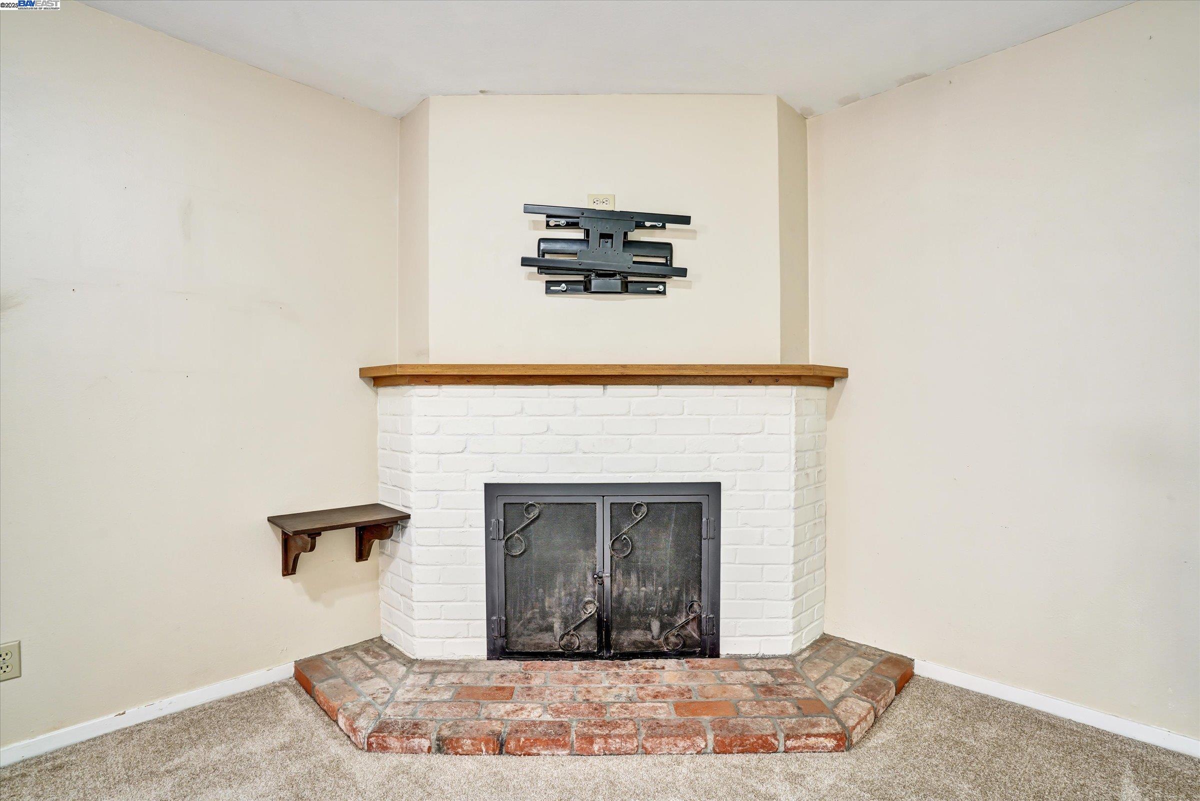 736 Adams Ave