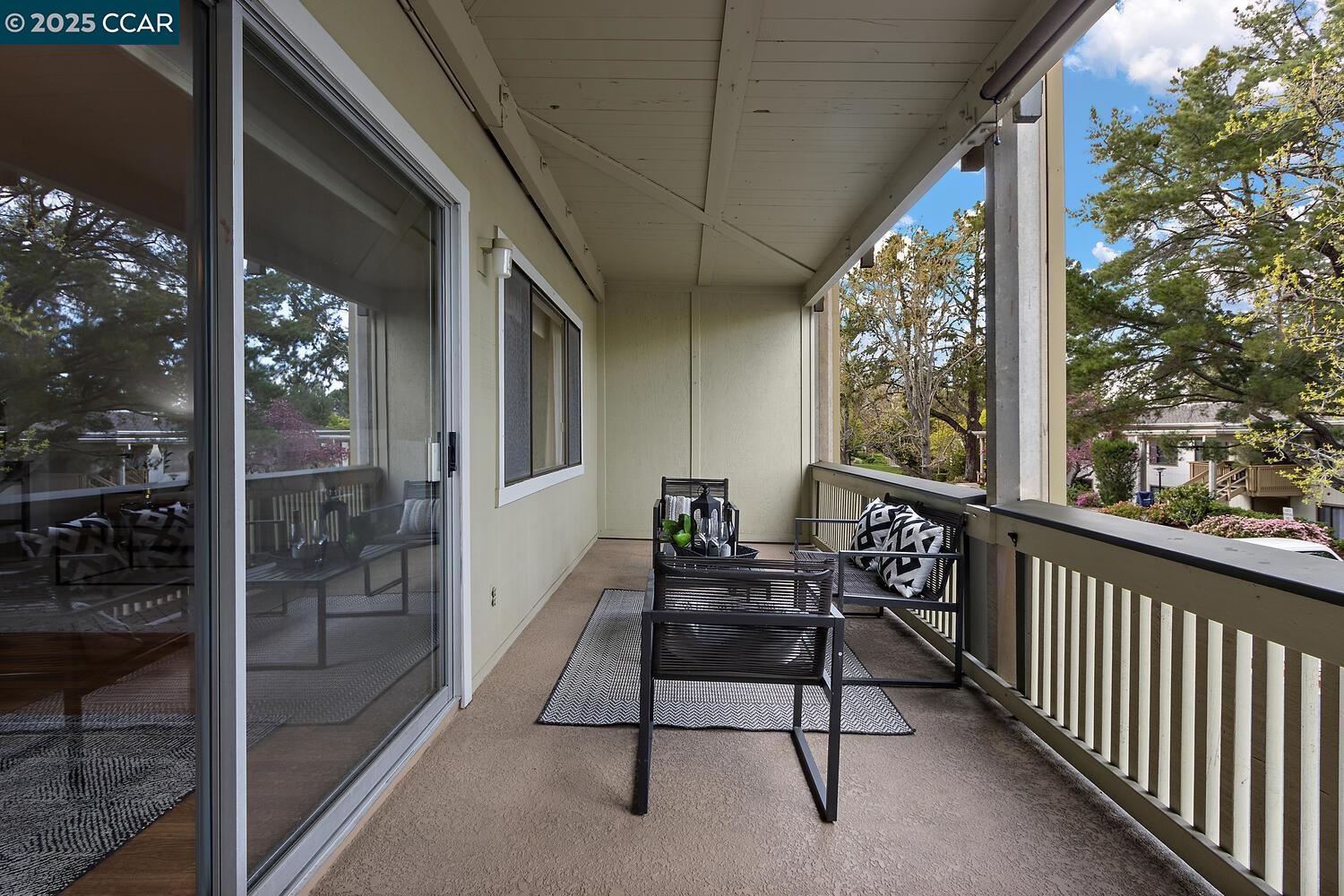 1537 Canyonwood Ct # 8