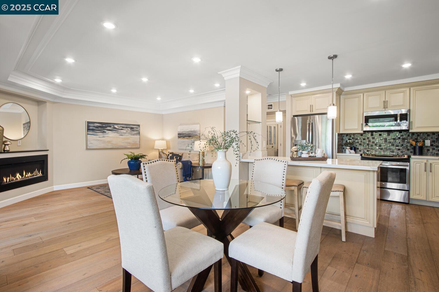 1372 Rockledge Lane # 6