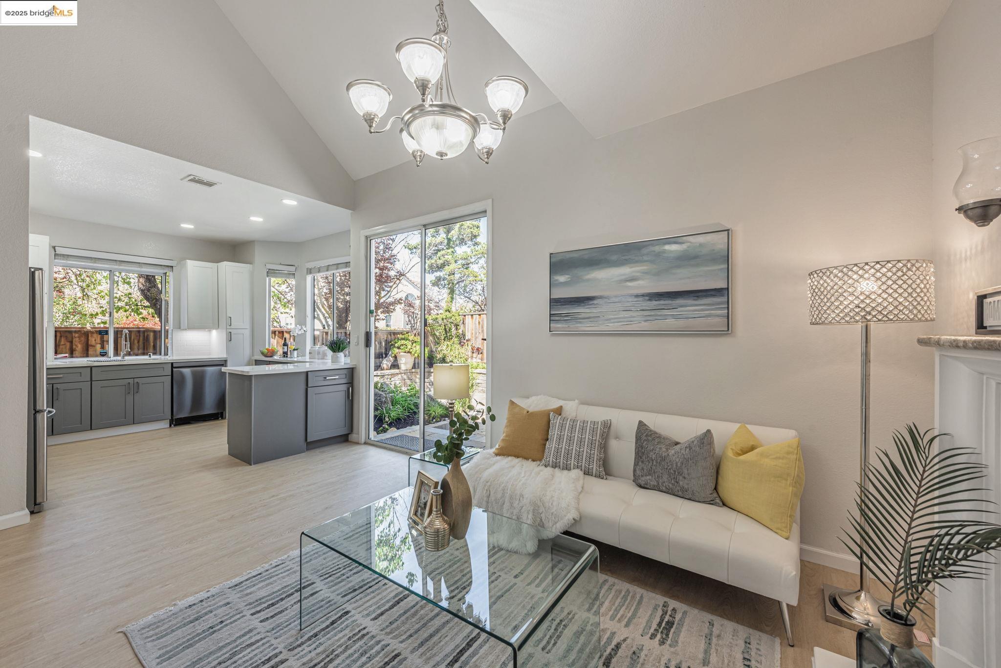 34299 Eucalyptus Ter