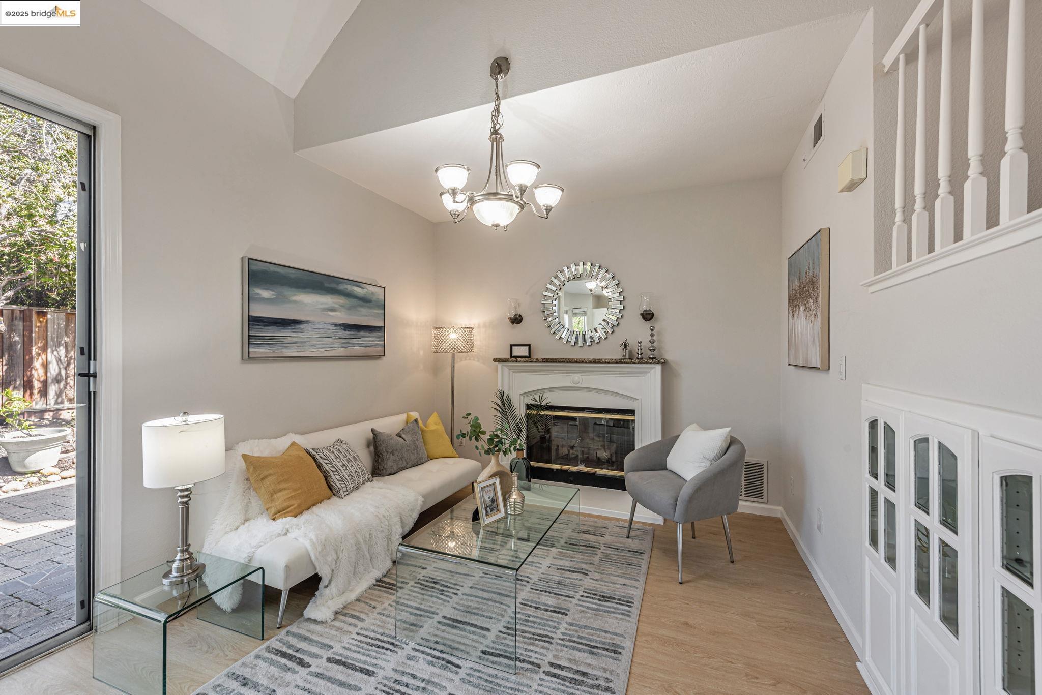 34299 Eucalyptus Ter