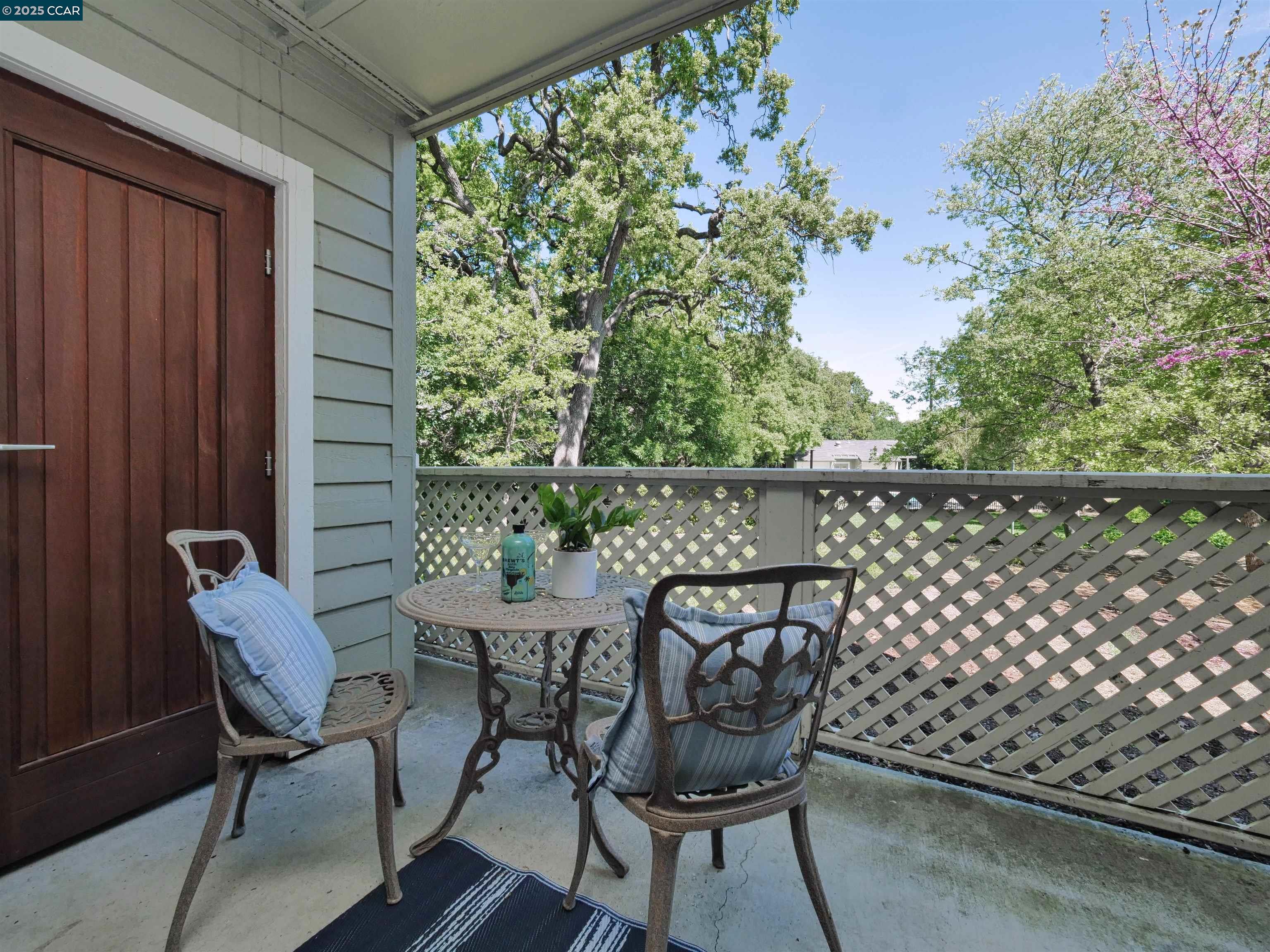 700 Suntree Lane # 705