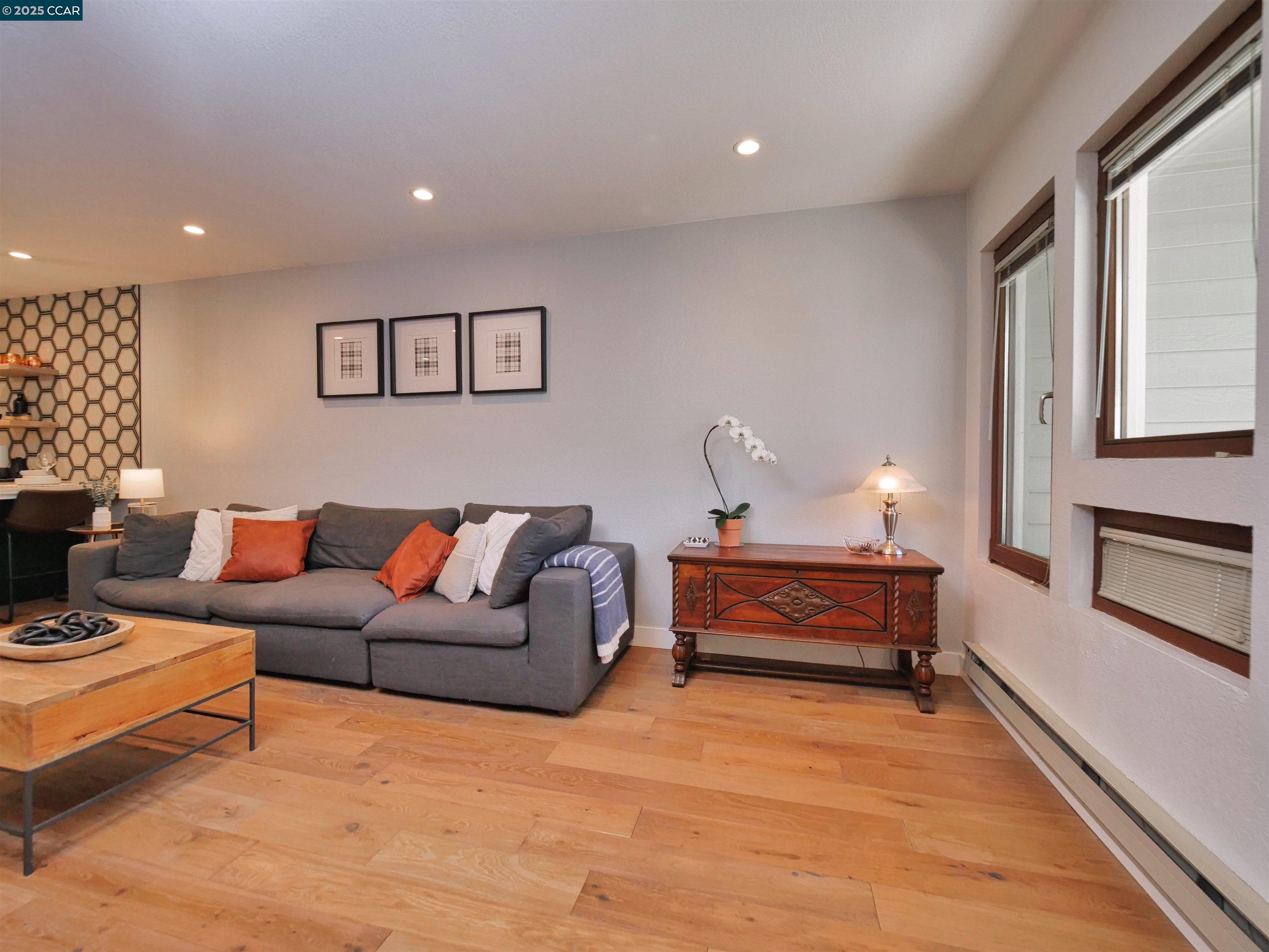 700 Suntree Lane # 705