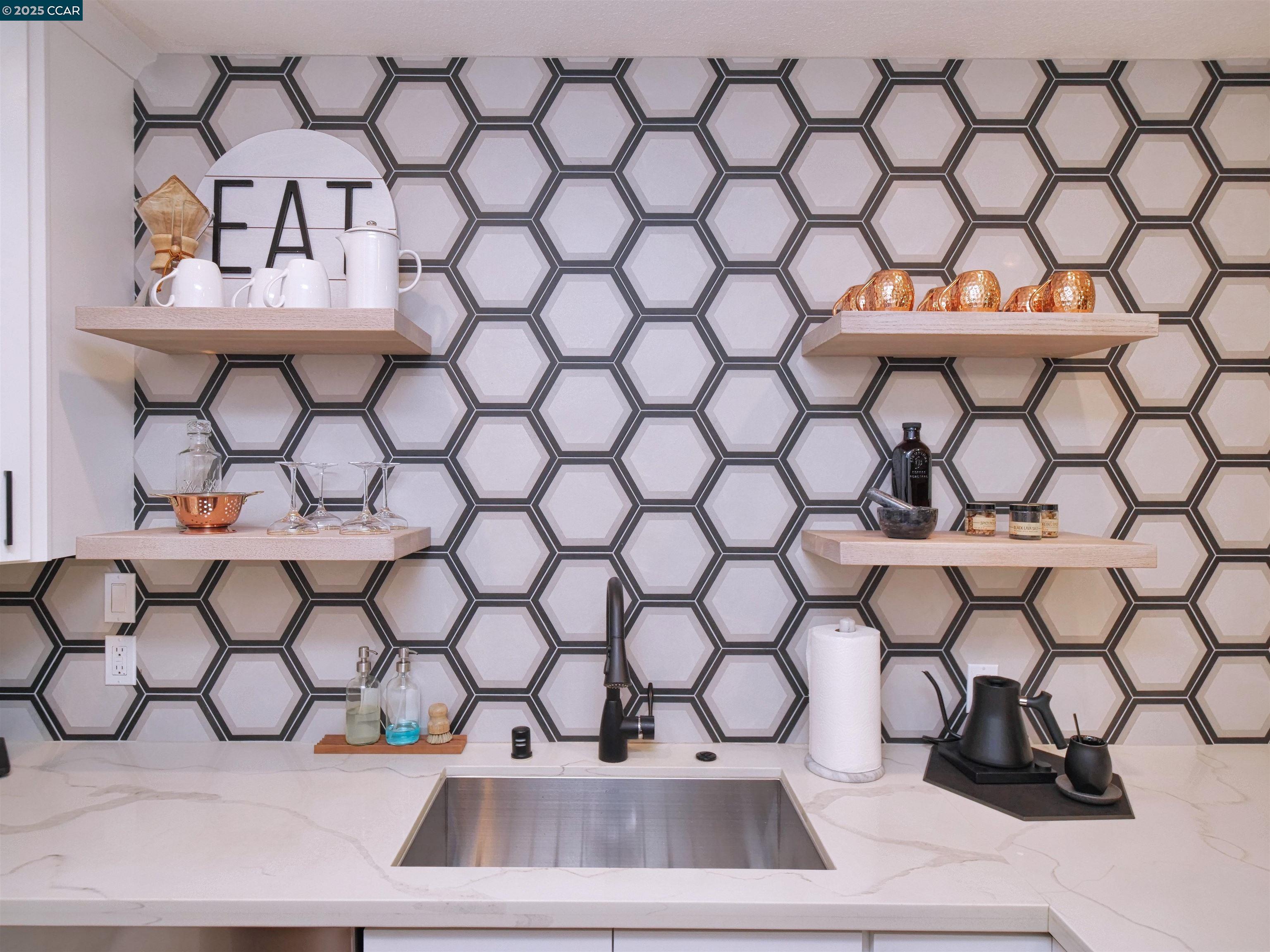 700 Suntree Lane # 705