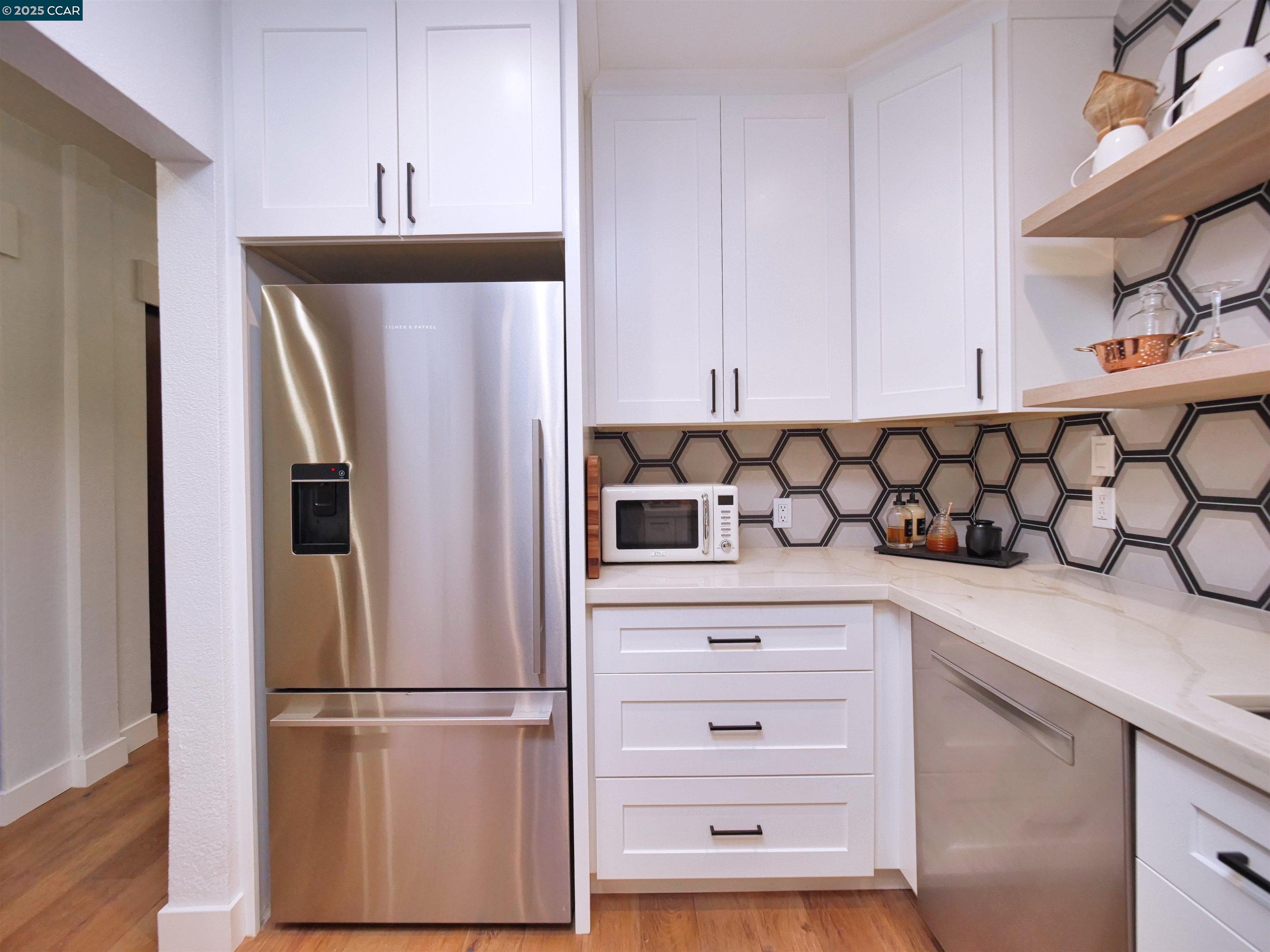 700 Suntree Lane # 705