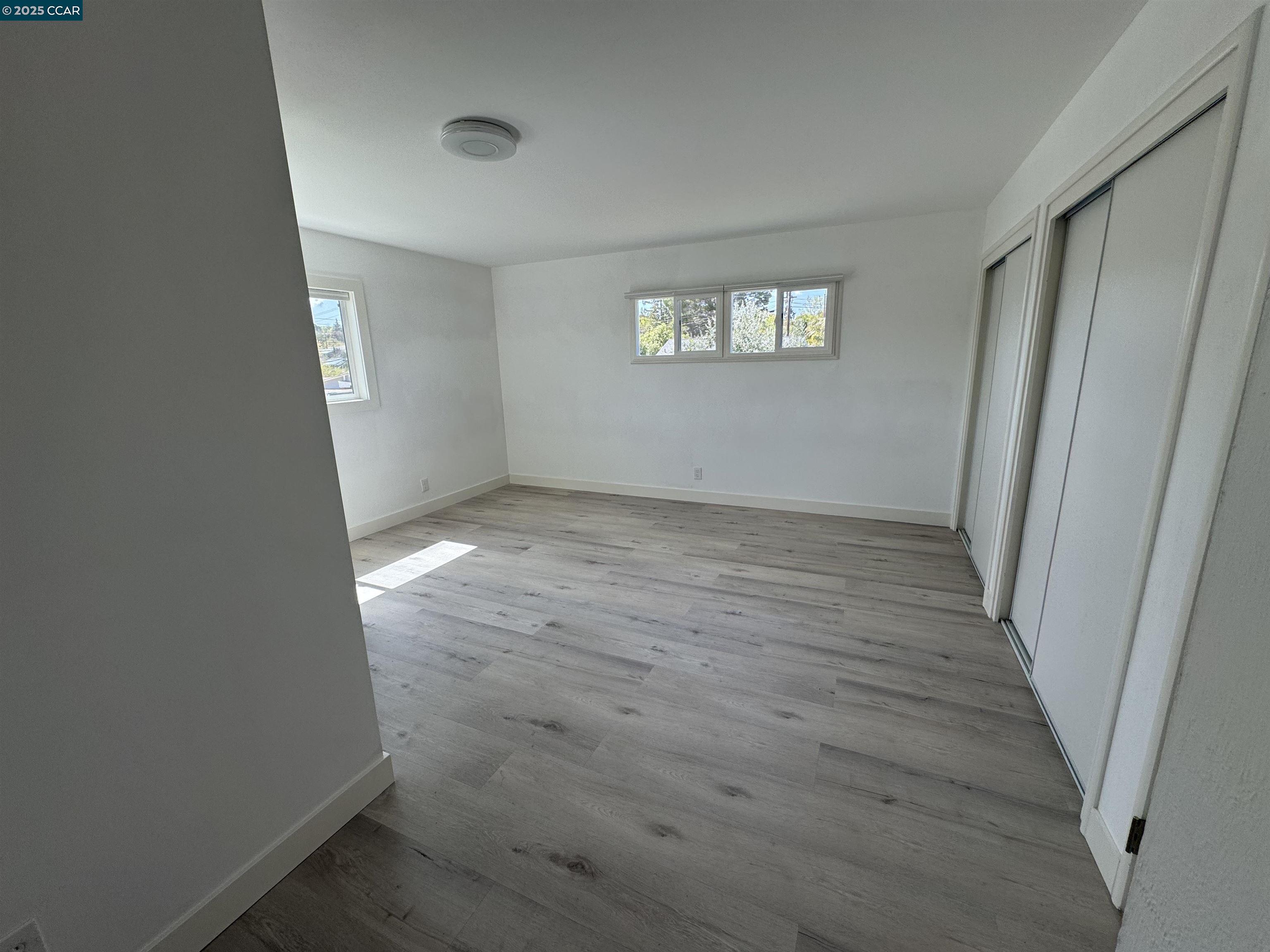 803 Vine Ave