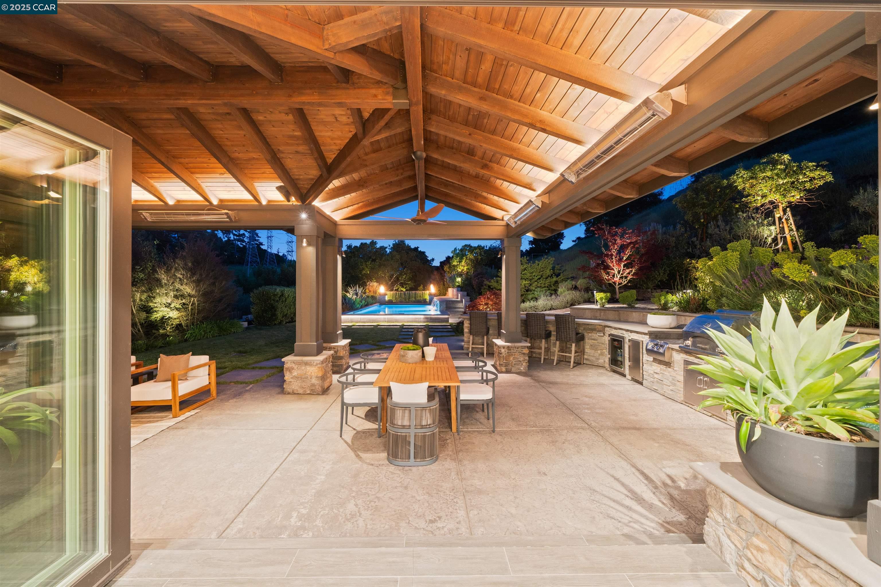 38 Valley View Dr