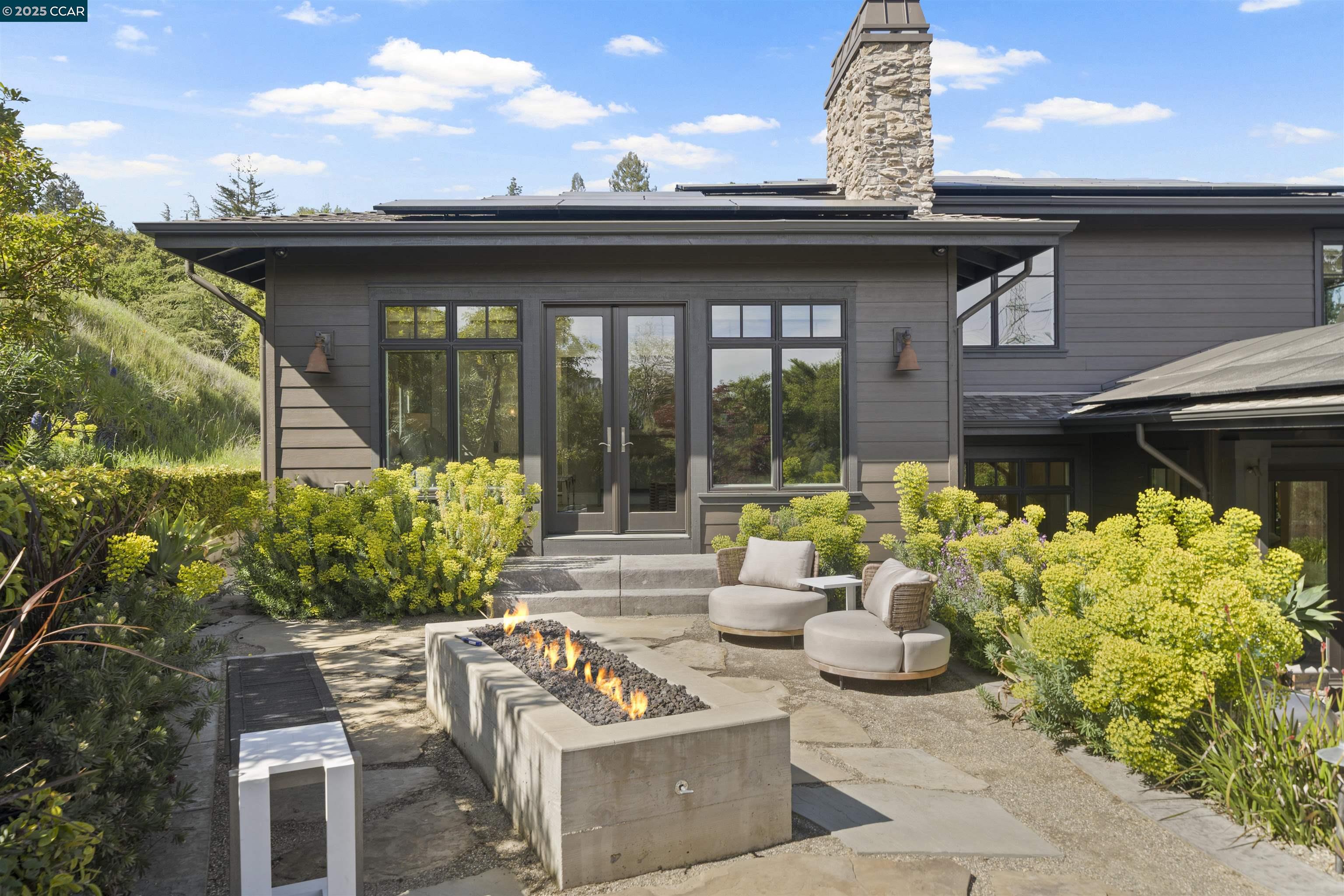 38 Valley View Dr