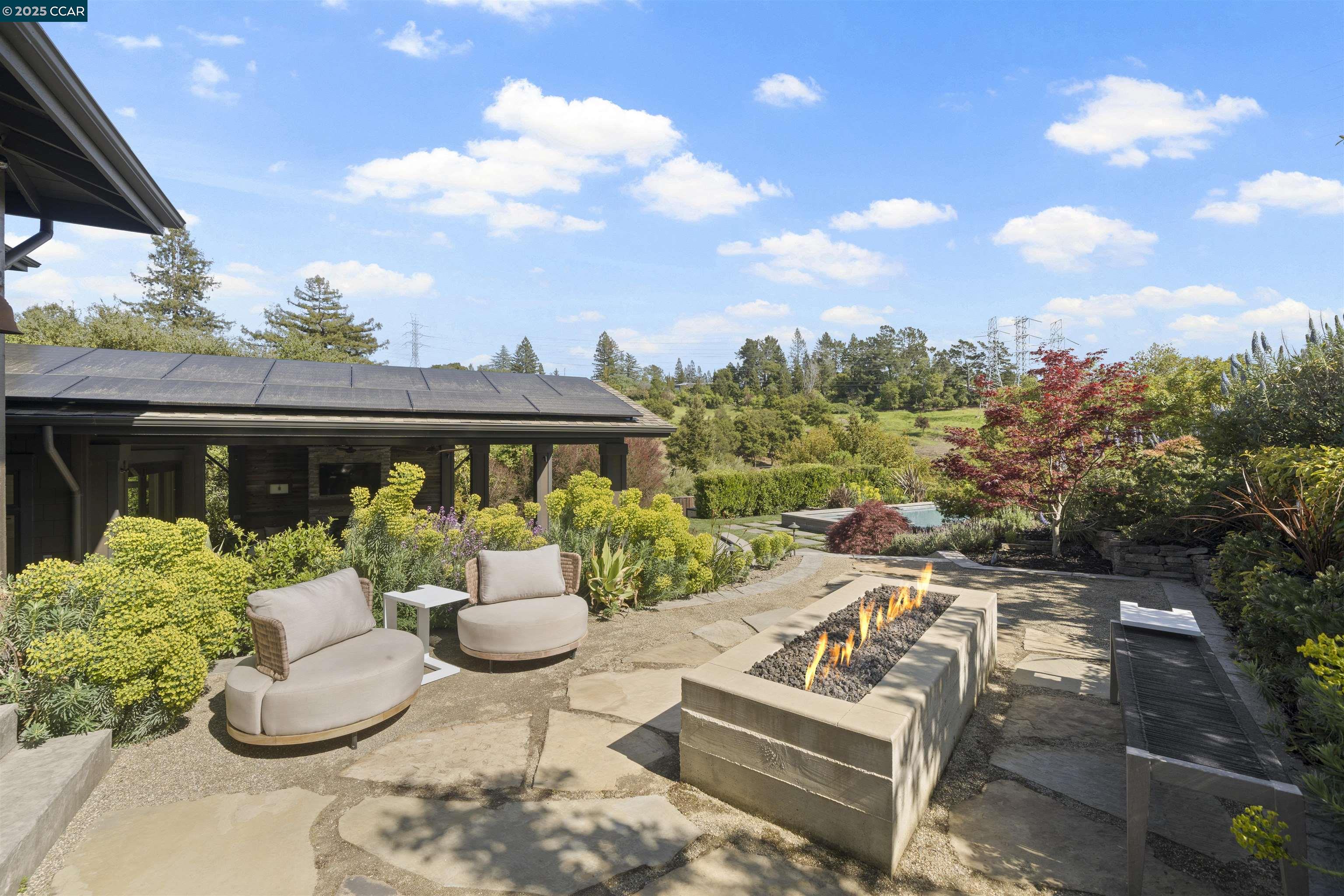 38 Valley View Dr