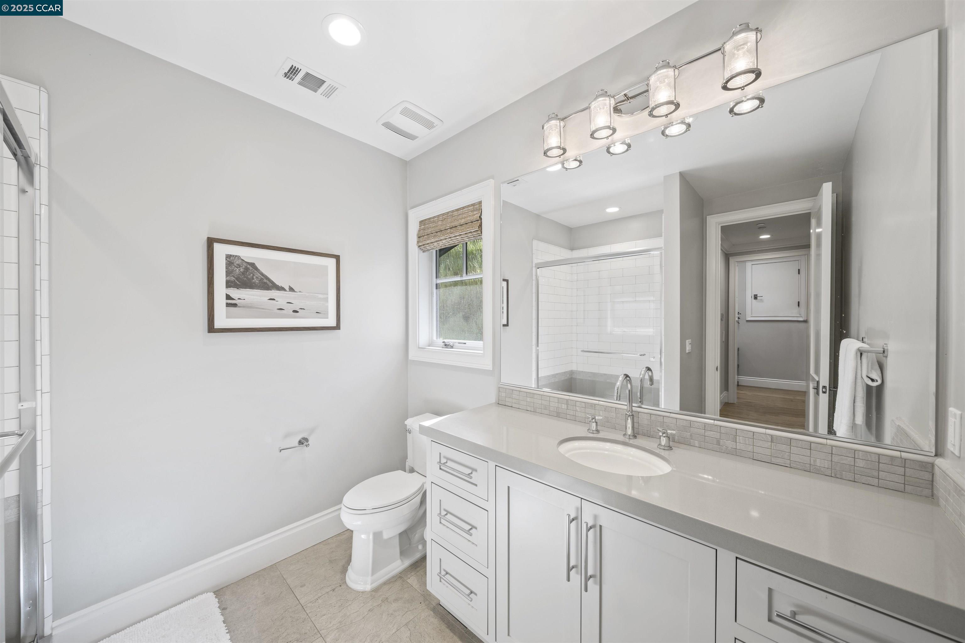 38 Valley View Dr