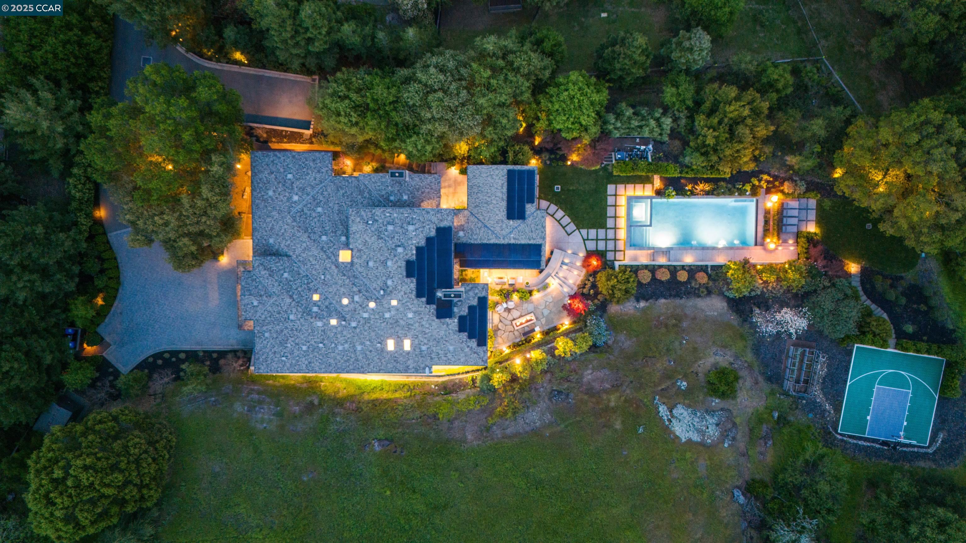 38 Valley View Dr