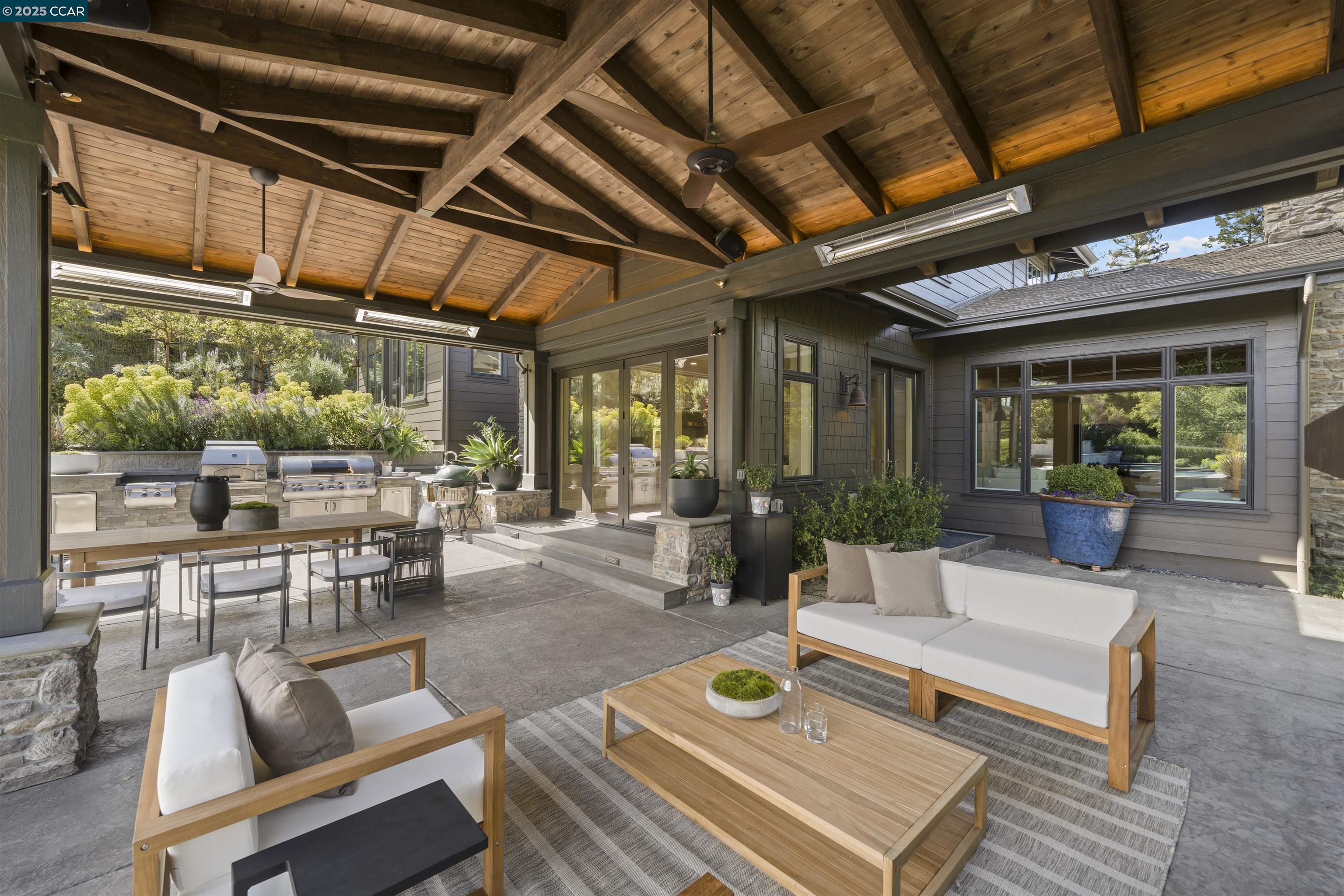 38 Valley View Dr