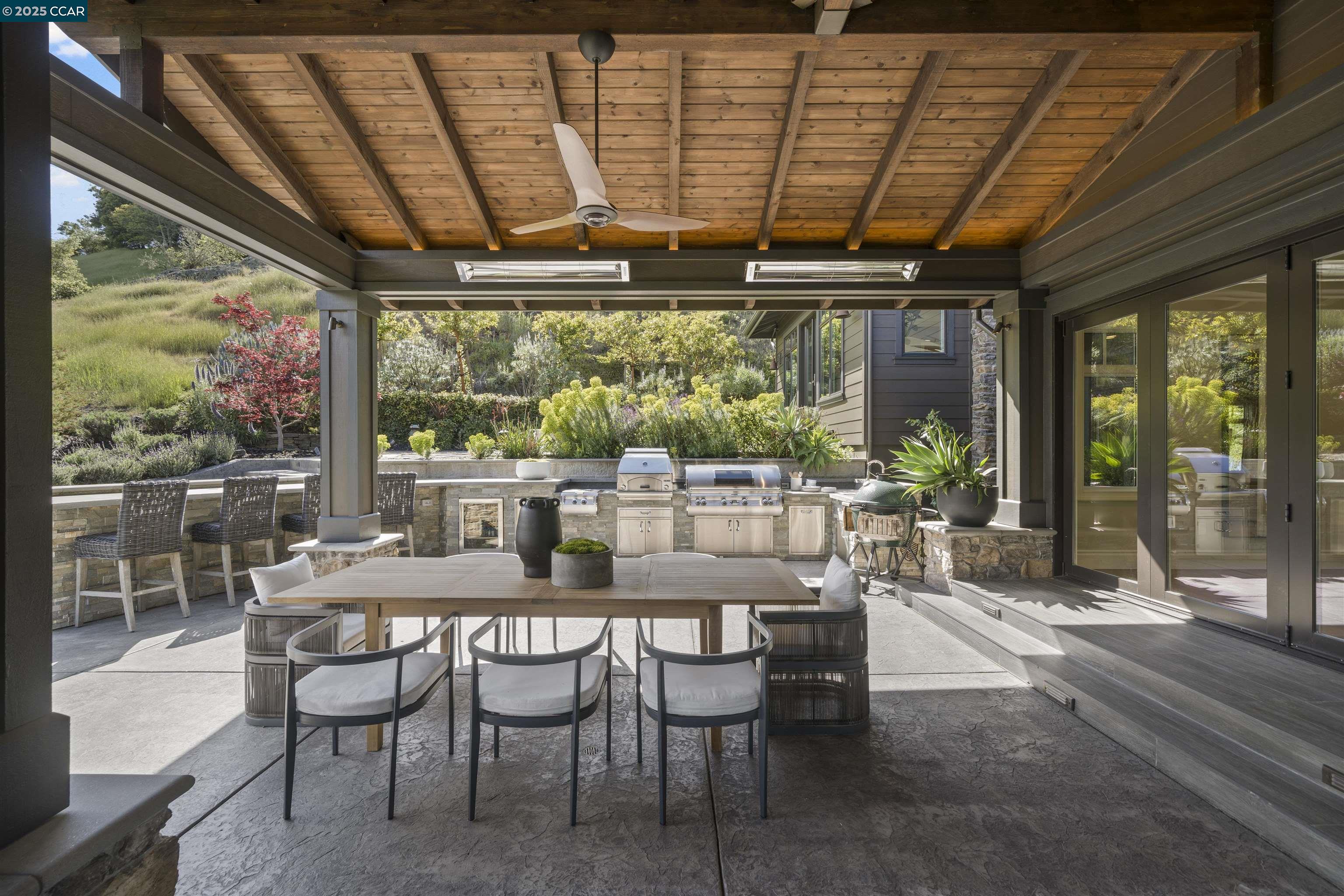 38 Valley View Dr