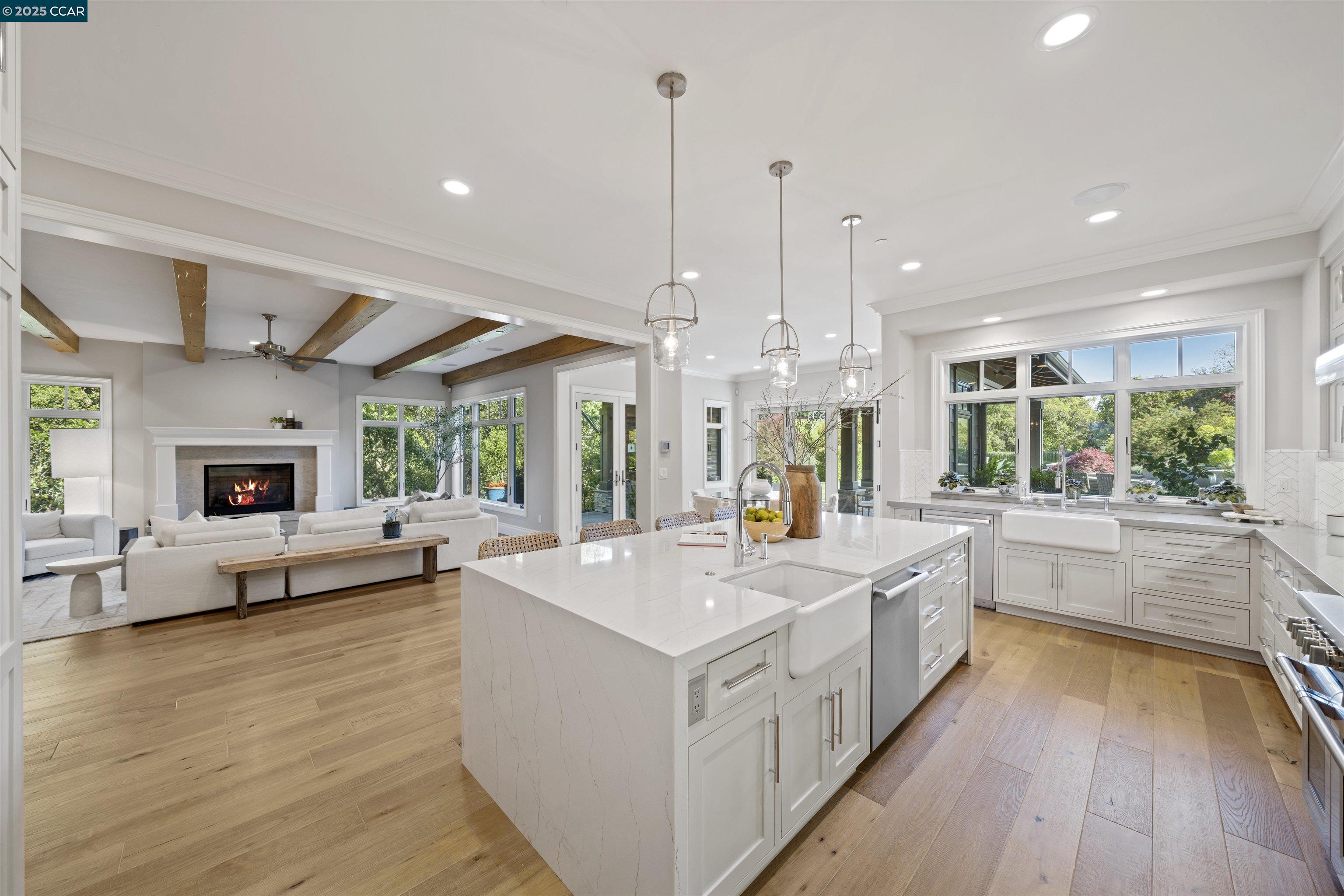 38 Valley View Dr