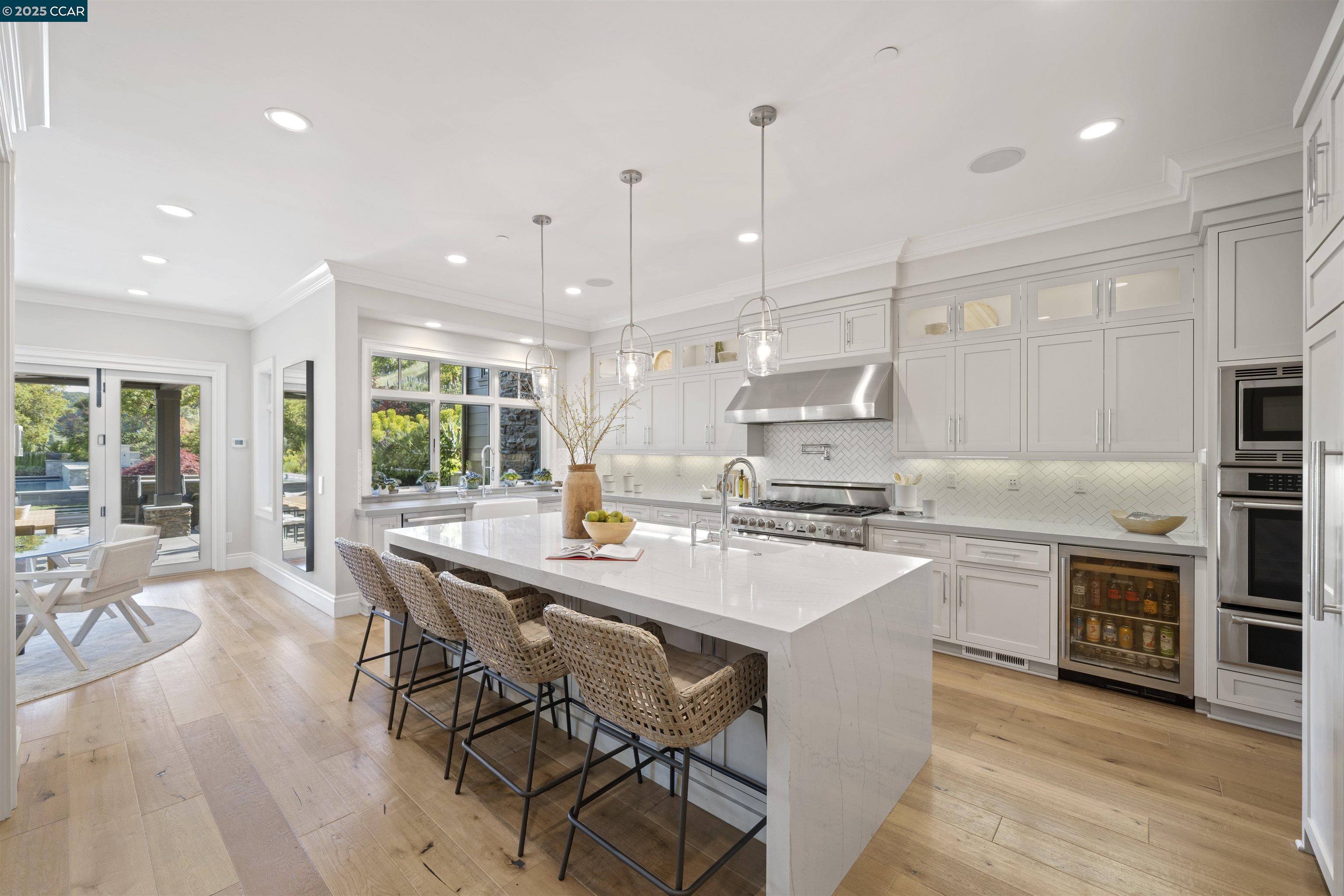 38 Valley View Dr