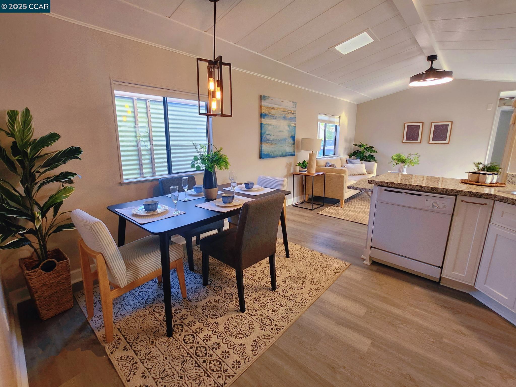 21 Sunset Dr # 21