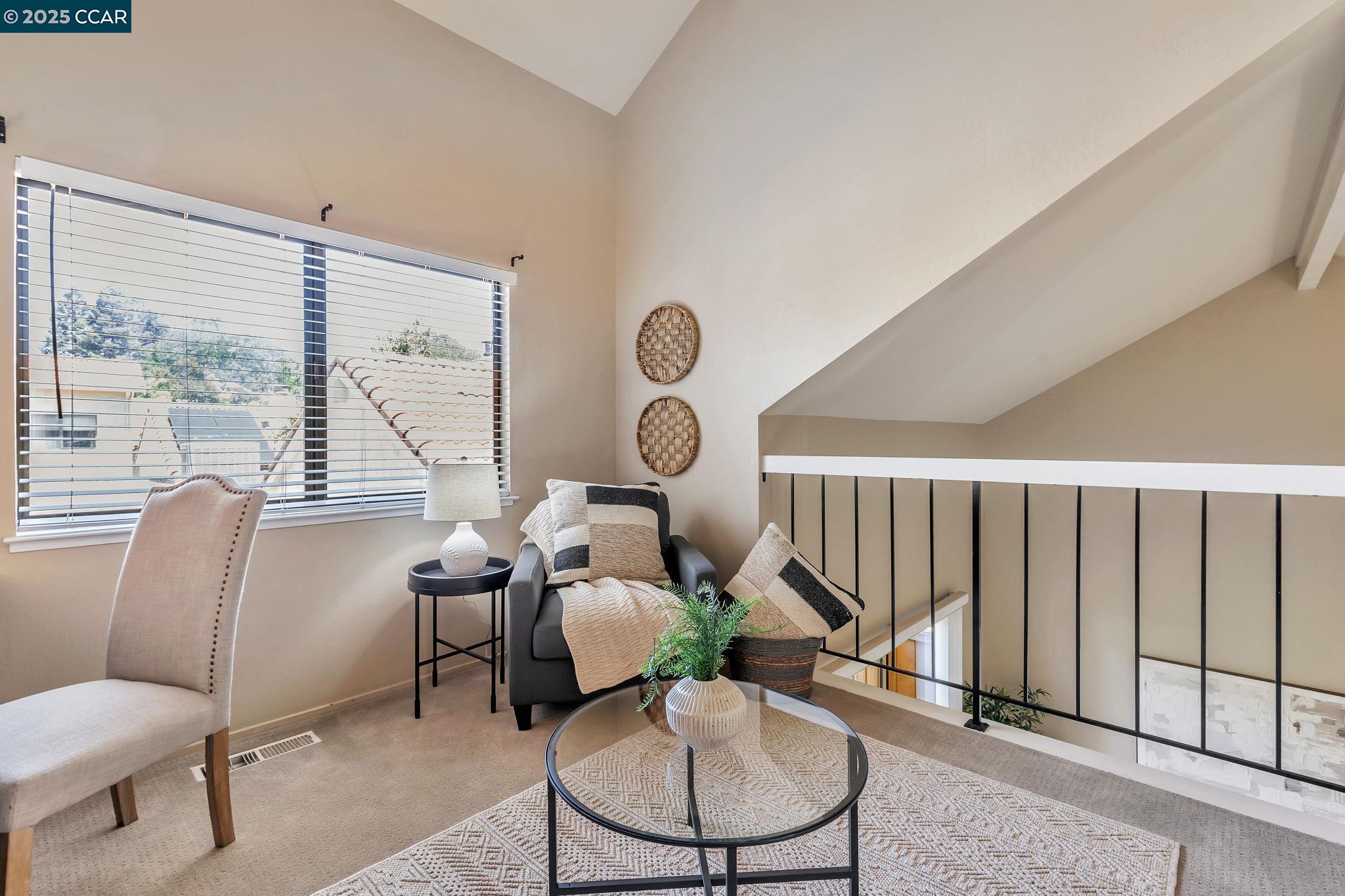 102 Northcreek Cir