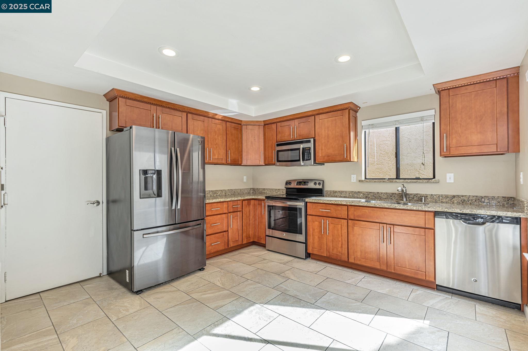 102 Northcreek Cir