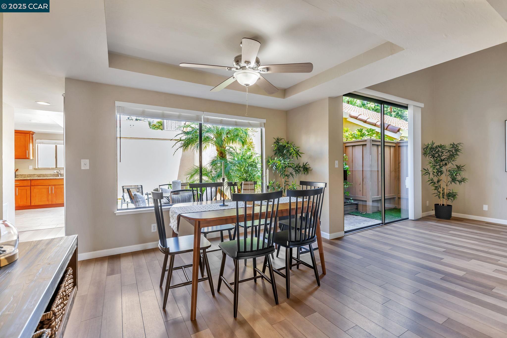 102 Northcreek Cir