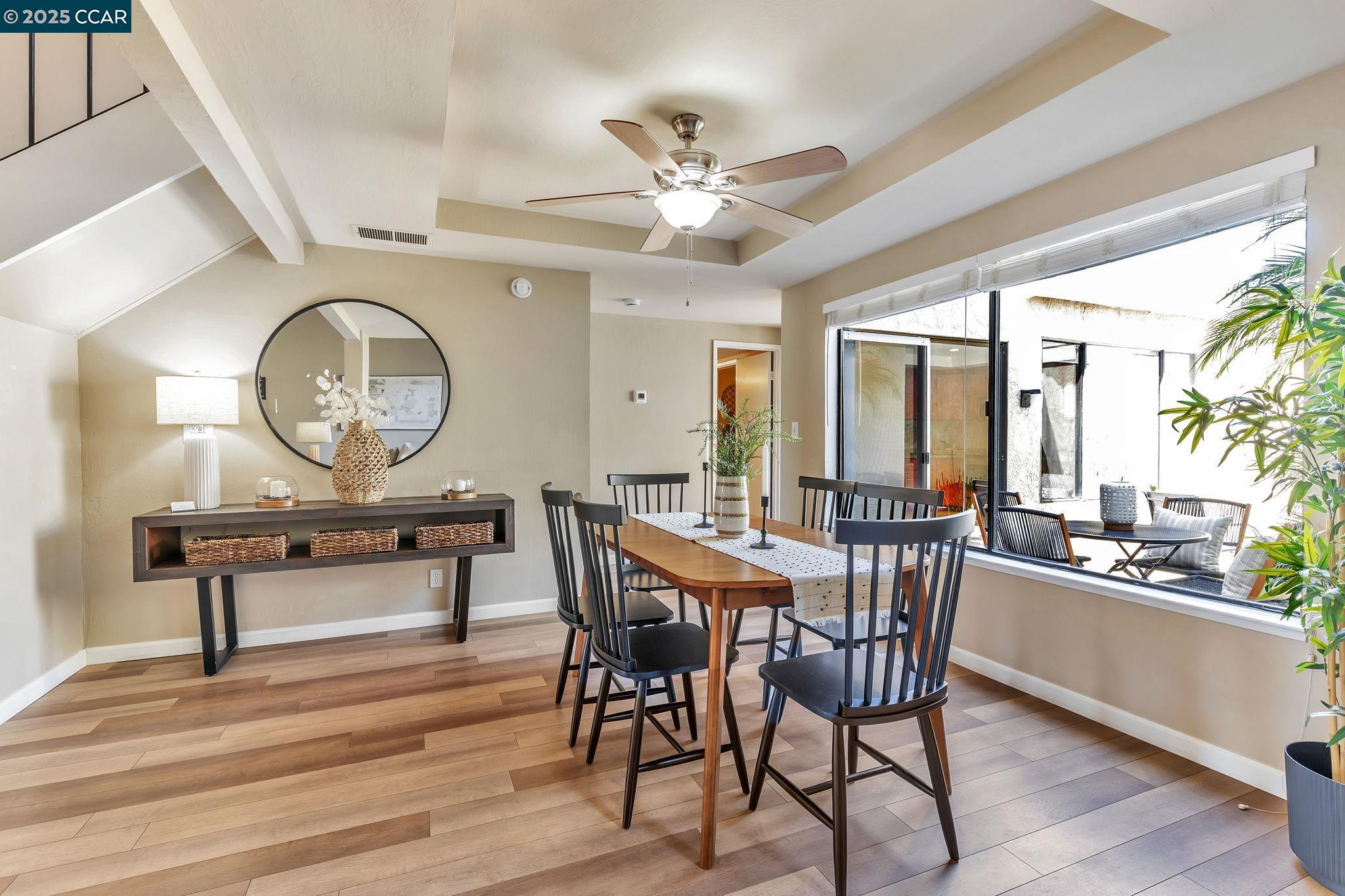 102 Northcreek Cir