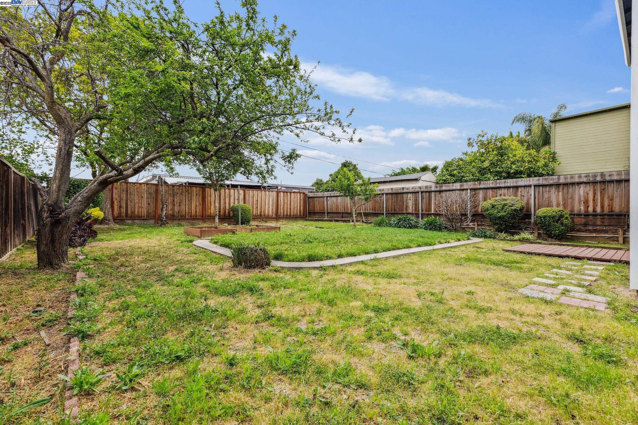 369 Anchor Dr