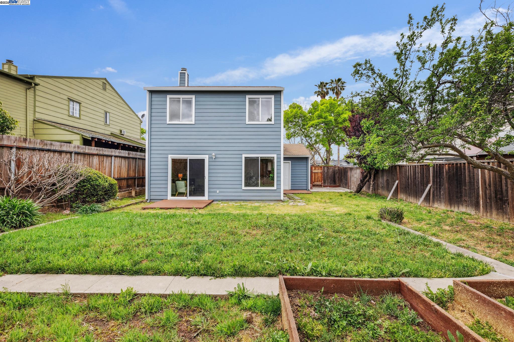 369 Anchor Dr