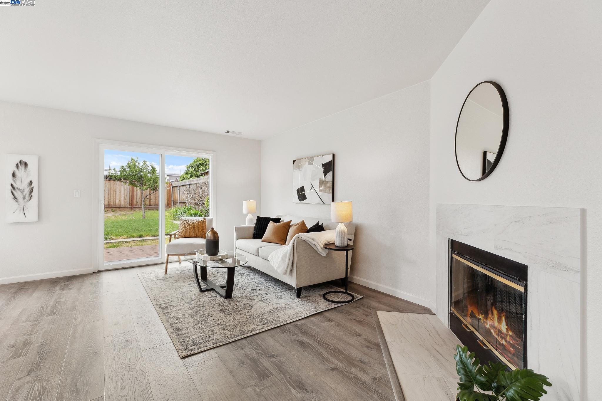 369 Anchor Dr