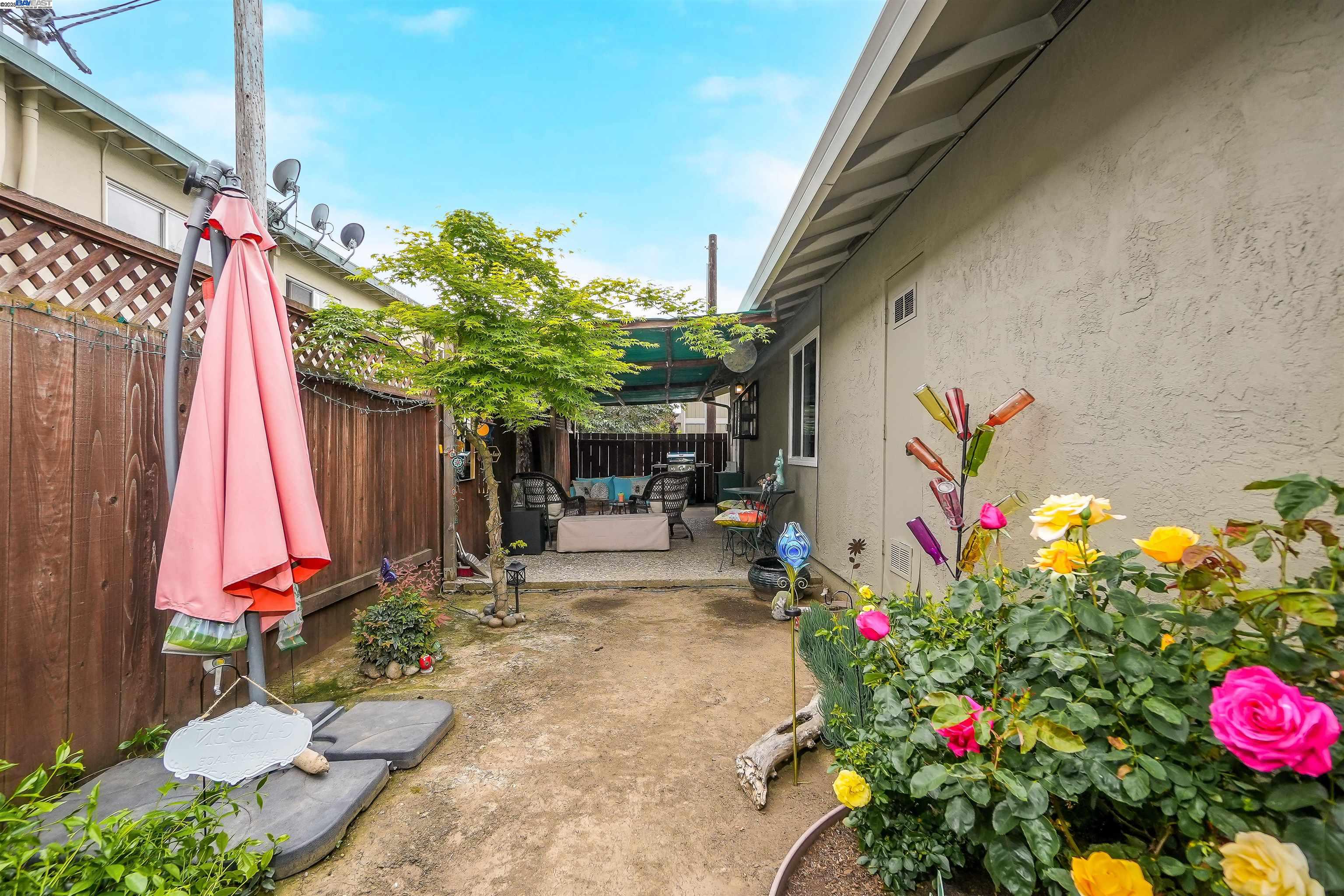 179 Loma Verde Dr