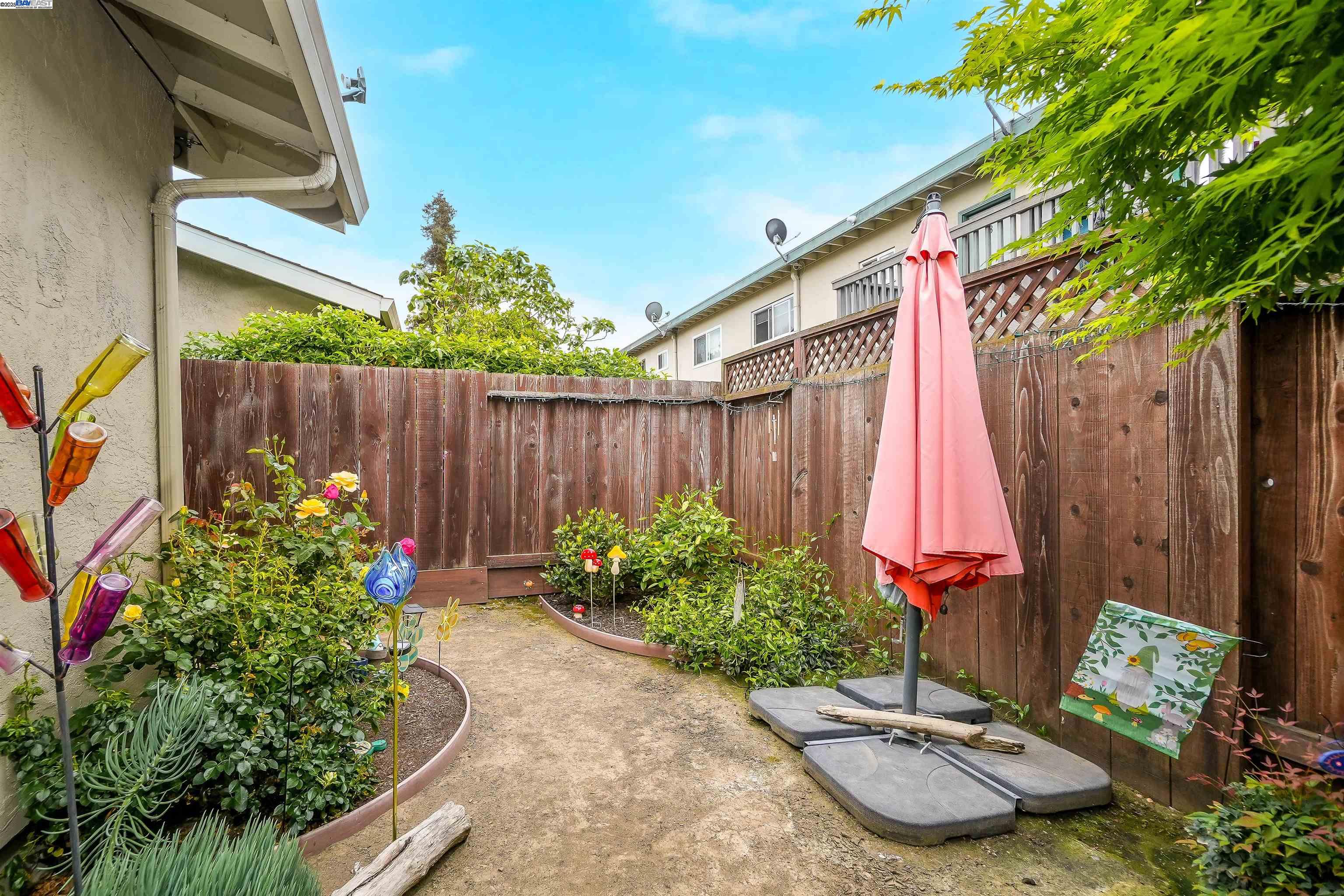 179 Loma Verde Dr