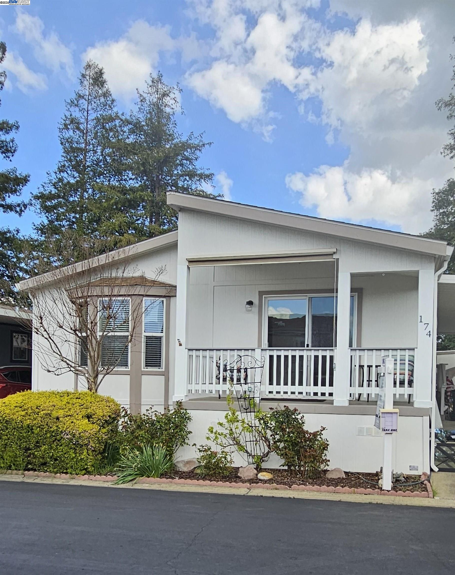 3263 Vineyard Ave #174 # 174