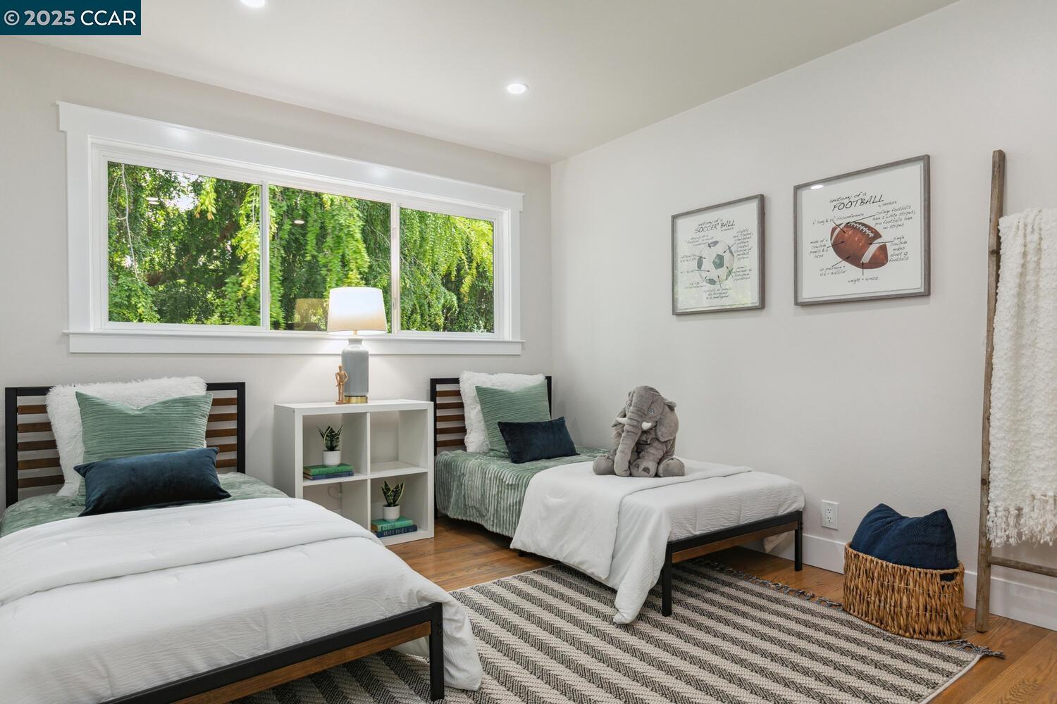 3115 Ebano Dr