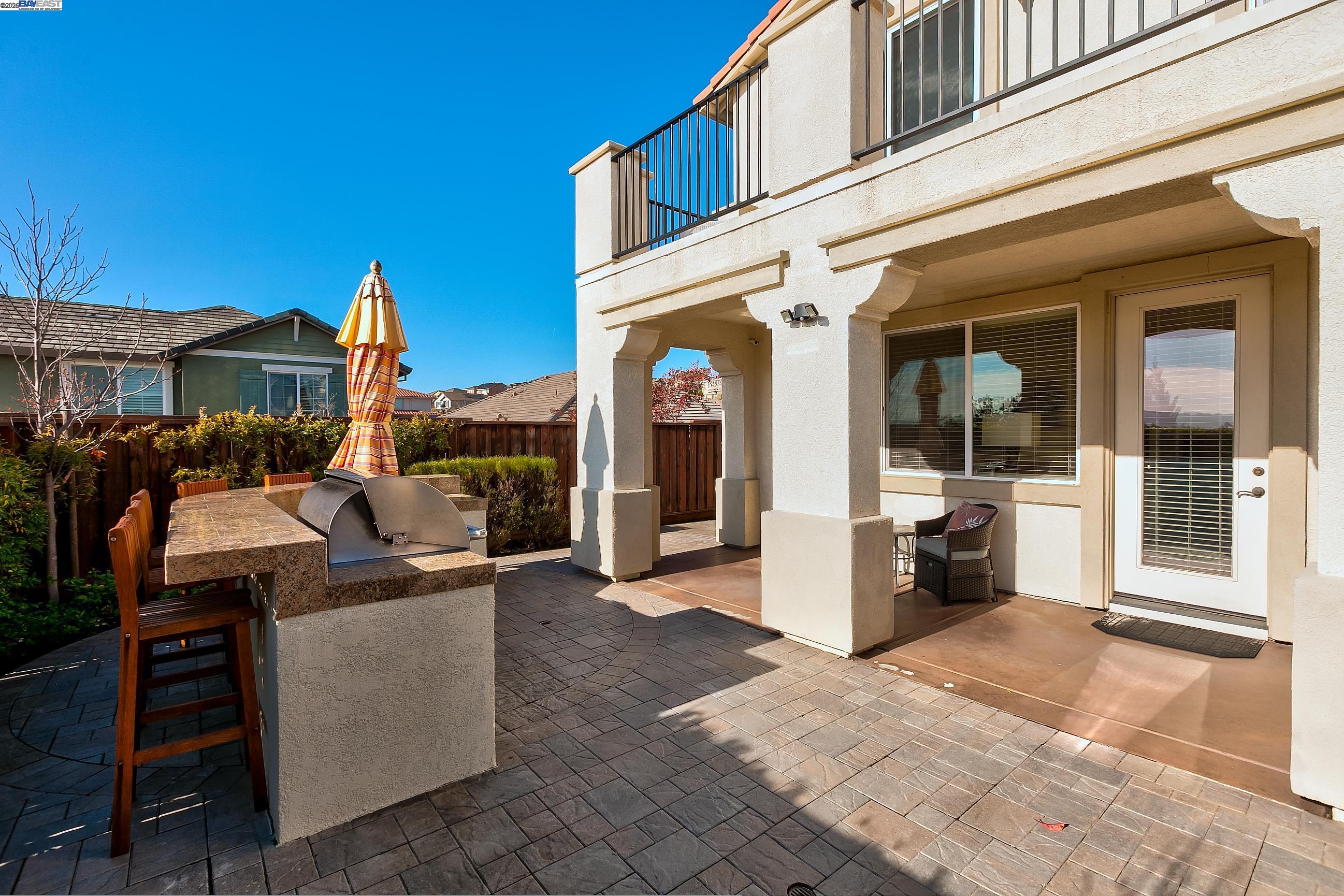 2394 AMANTEA WAY