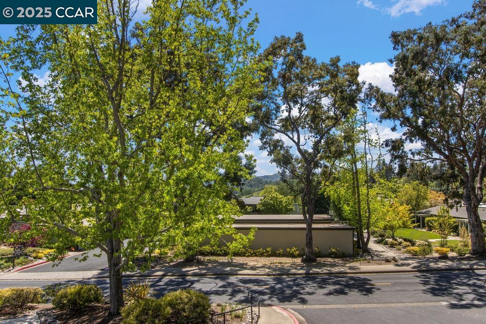 1208 Skycrest Dr # 6
