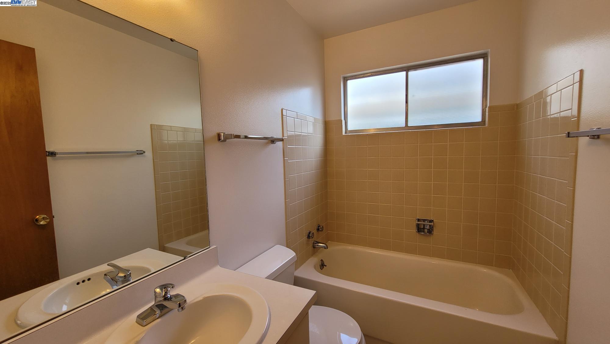 1229 Gonzaga Ct