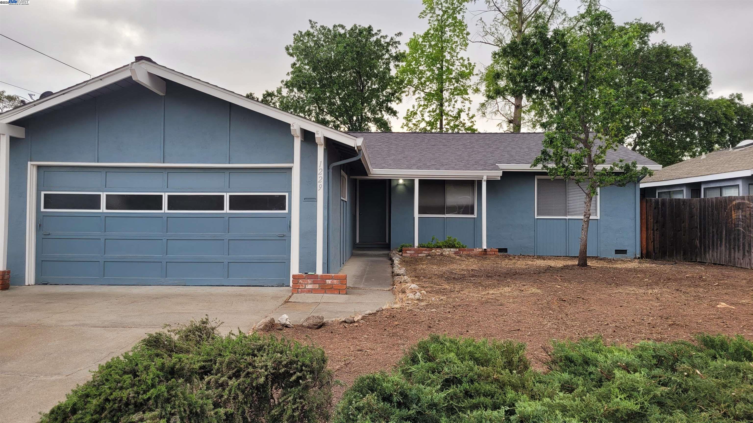 1229 Gonzaga Ct