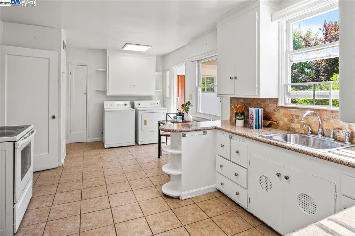 231 Bowling Green St