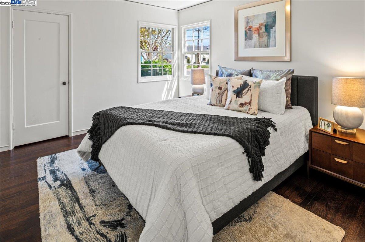 231 Bowling Green St