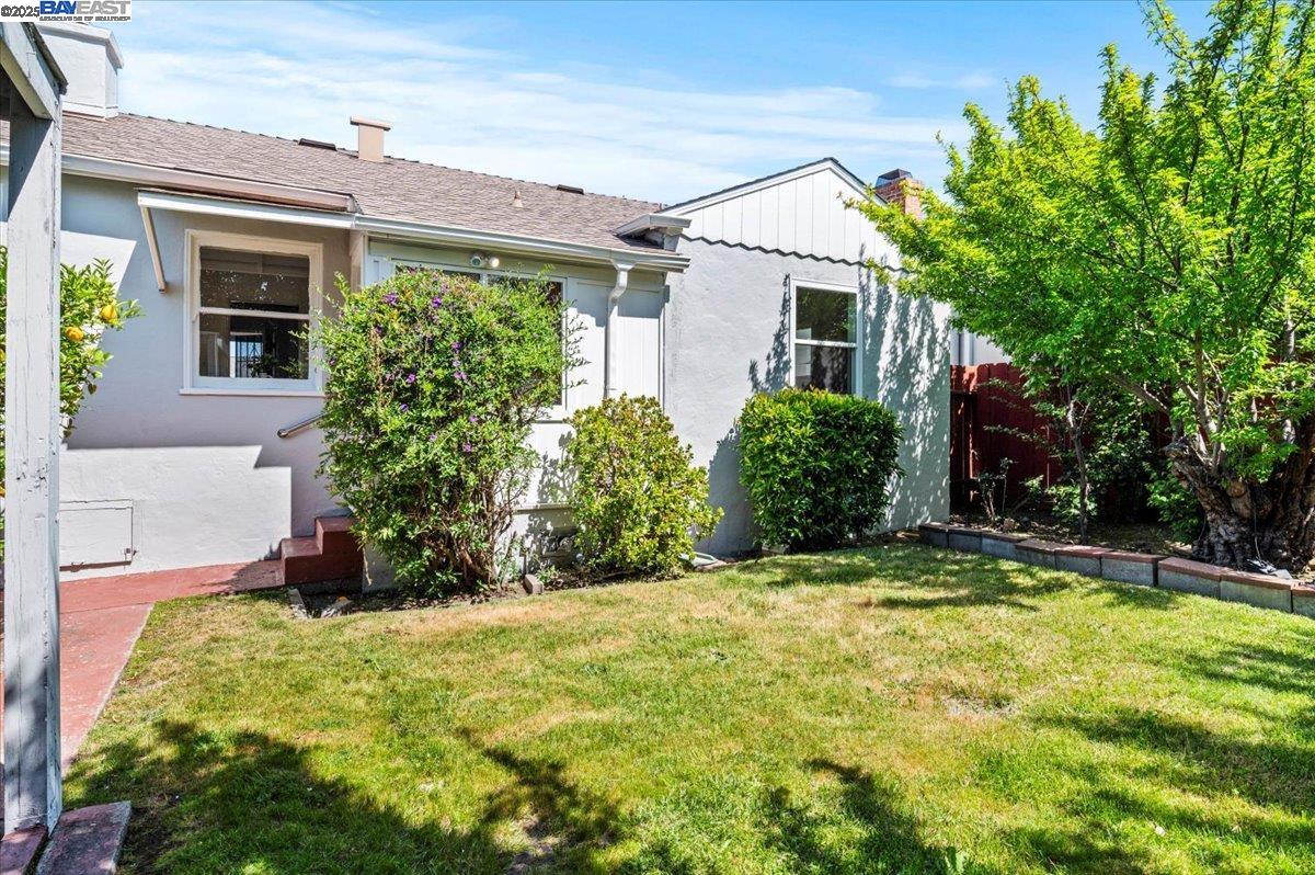 231 Bowling Green St