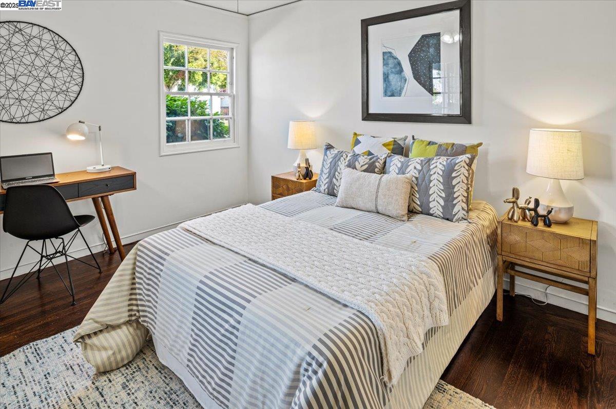 231 Bowling Green St