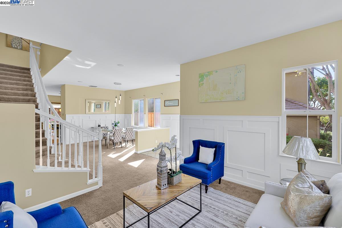 436 Wood Glen Dr