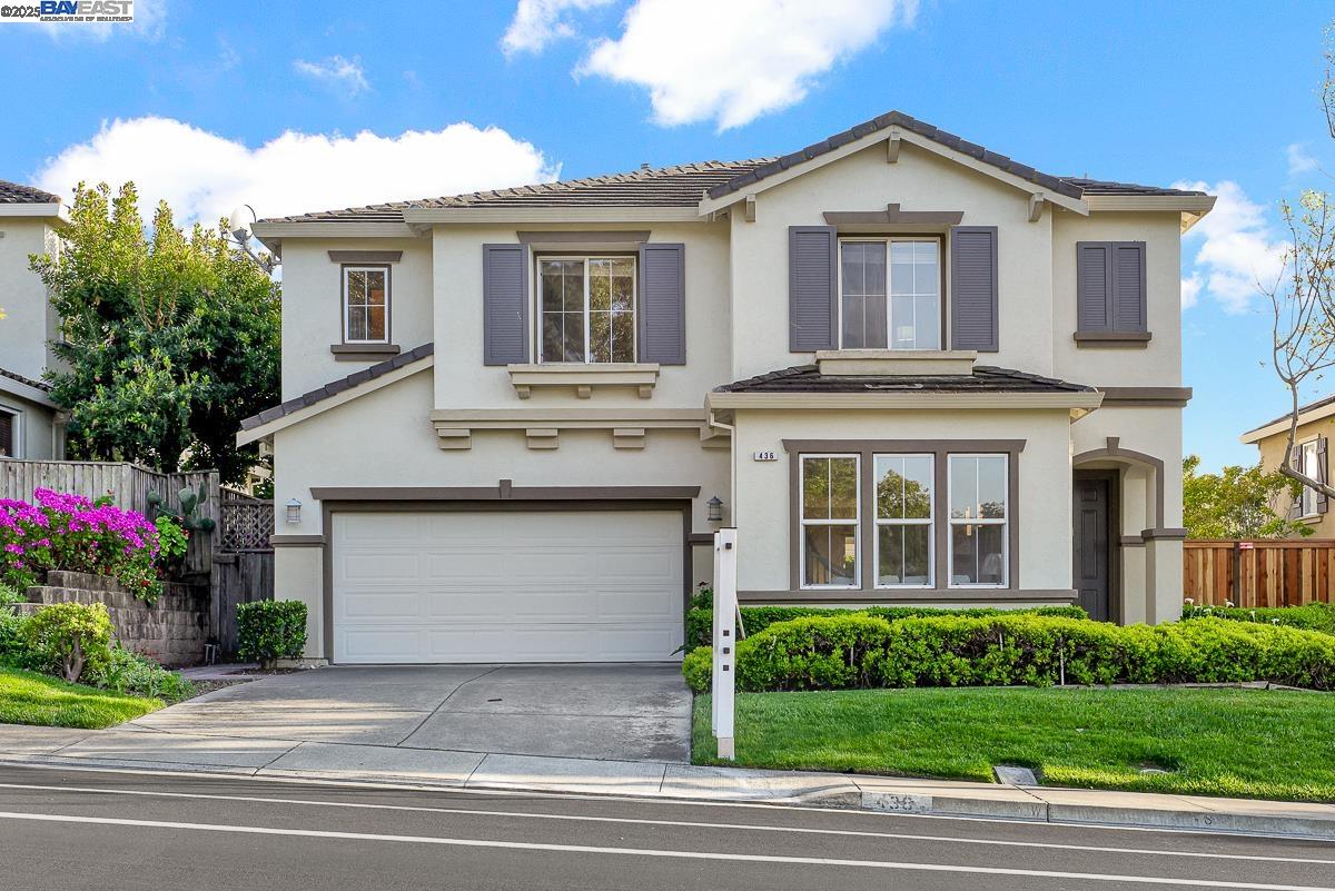 436 Wood Glen Dr