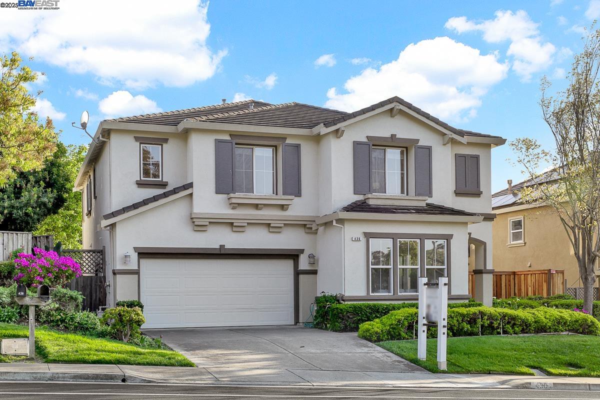 436 Wood Glen Dr